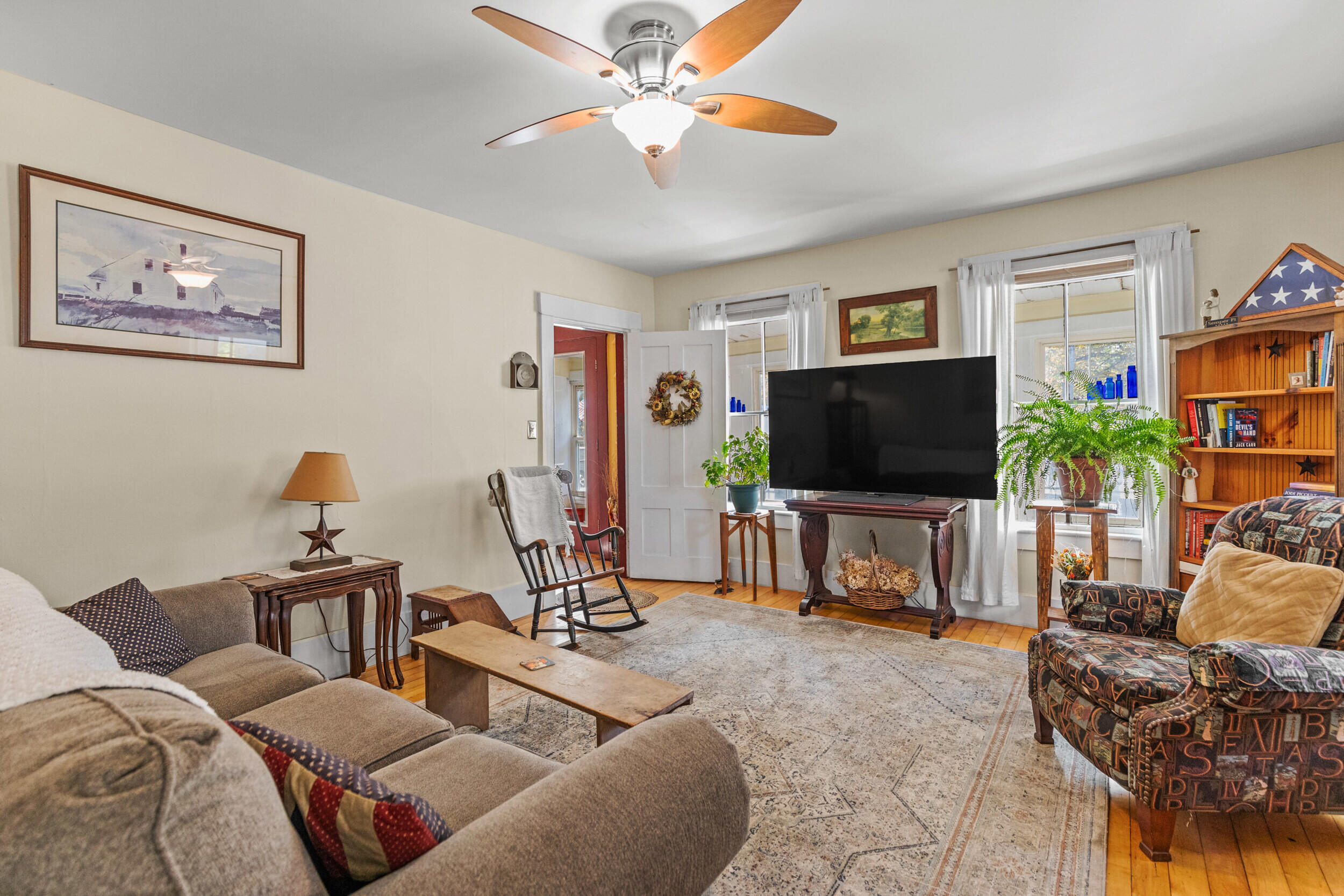 220 S High Street, Bridgton, ME, 04009