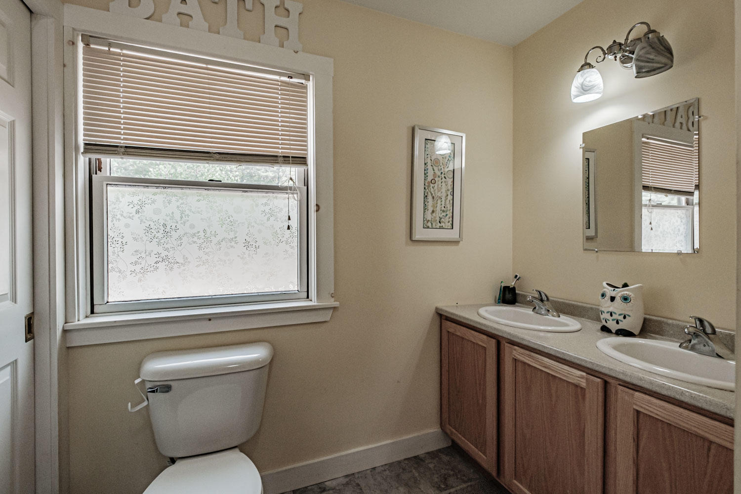 24 Mozees Way, Bethel, ME, 04217