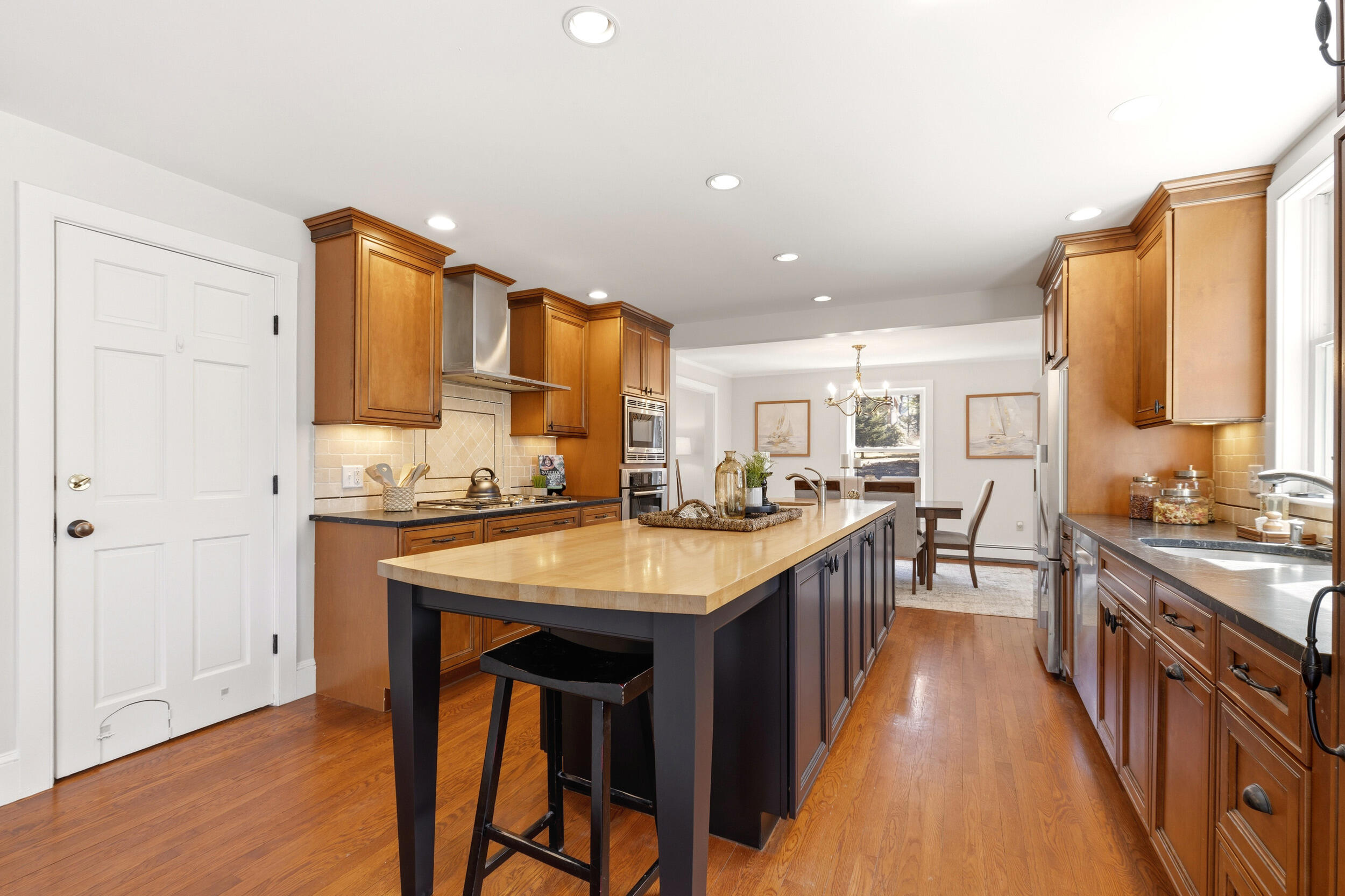 47 Glen Road, Yarmouth, ME, 04096