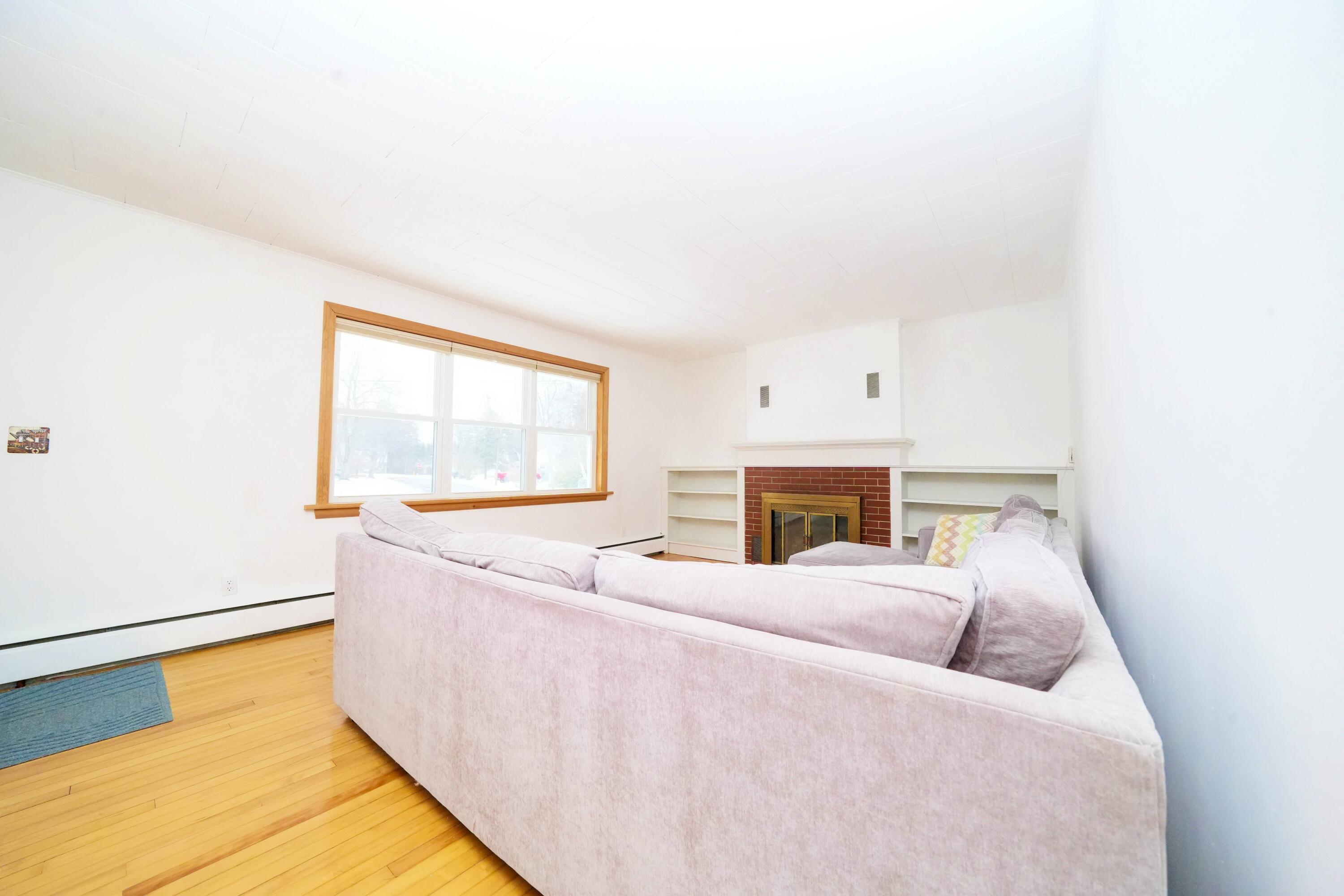 13 Westbrook Terrace, Hampden, ME, 04444