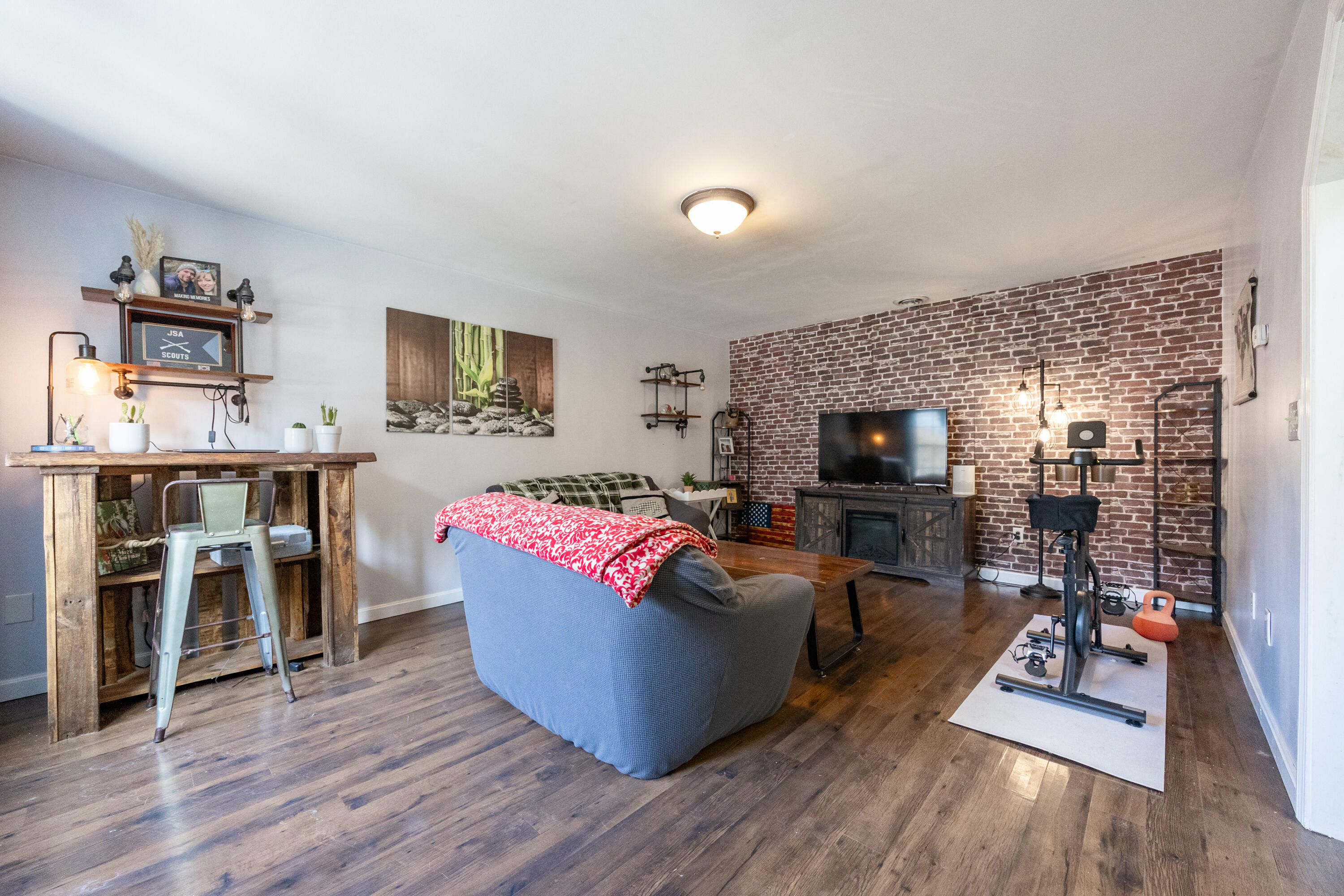 14 Ledges Court UNIT 14, Lewiston, ME, 04240