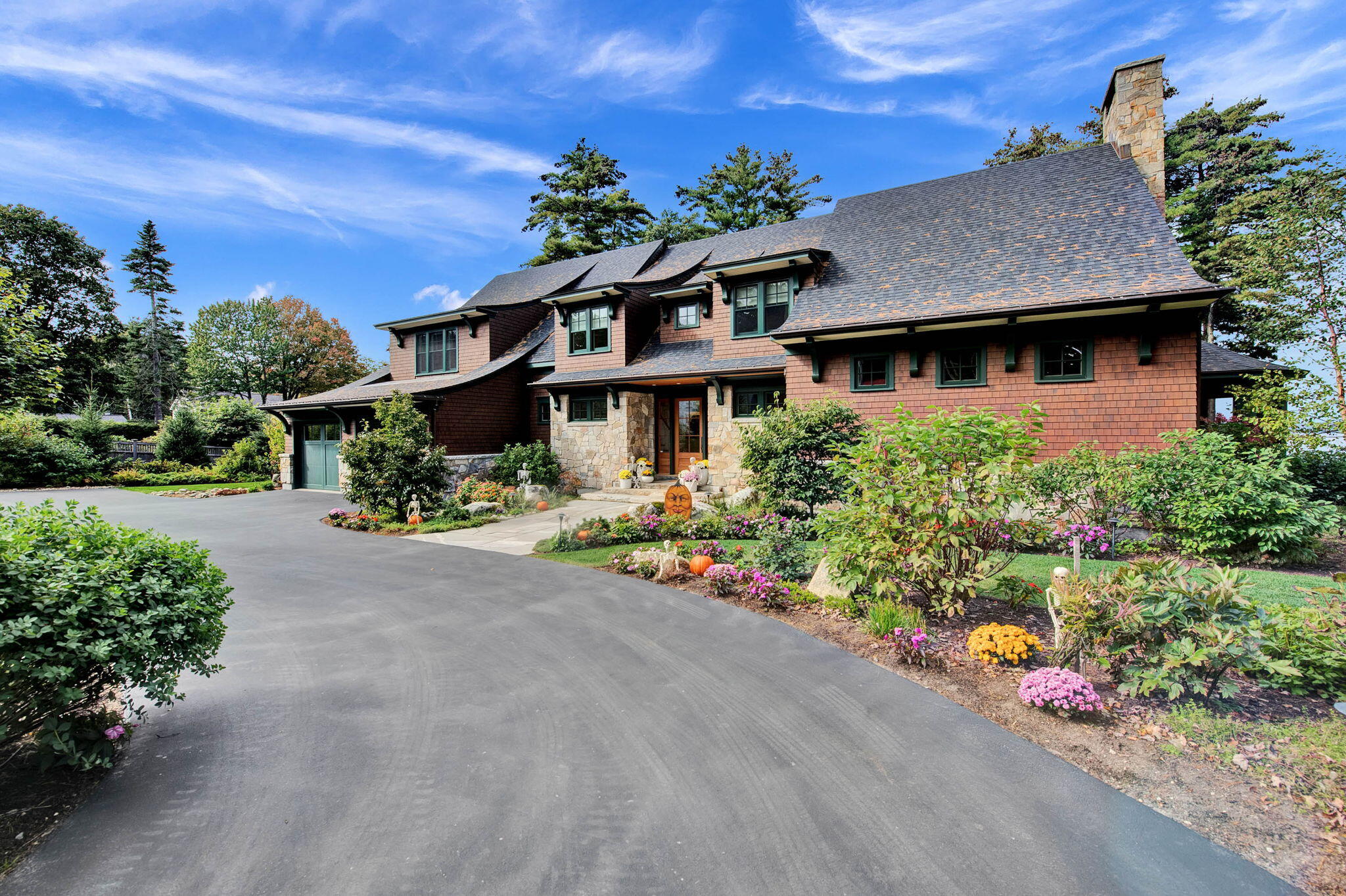 38 Crescent Avenue