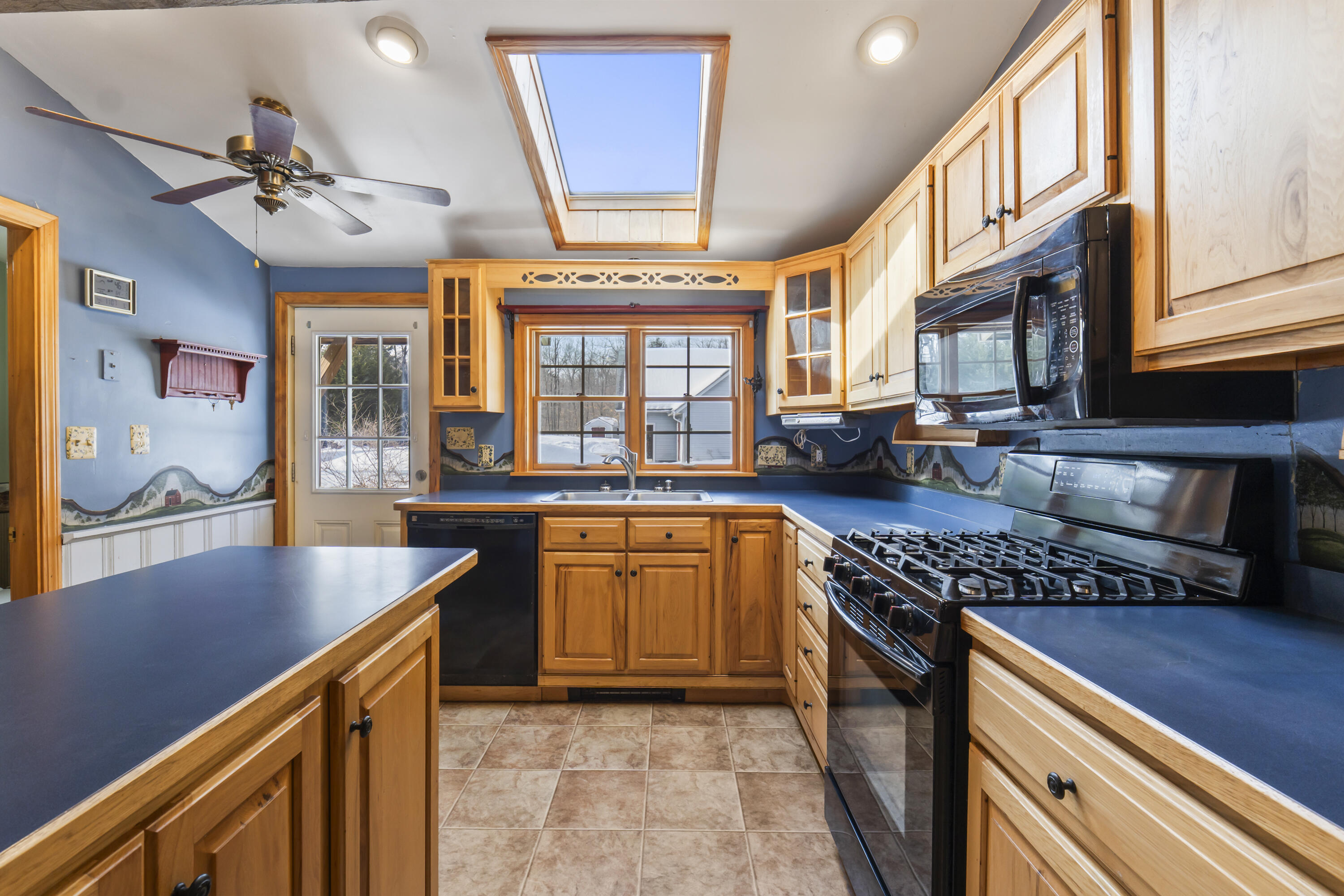 46 N Gorham Road, Gorham, ME, 04038