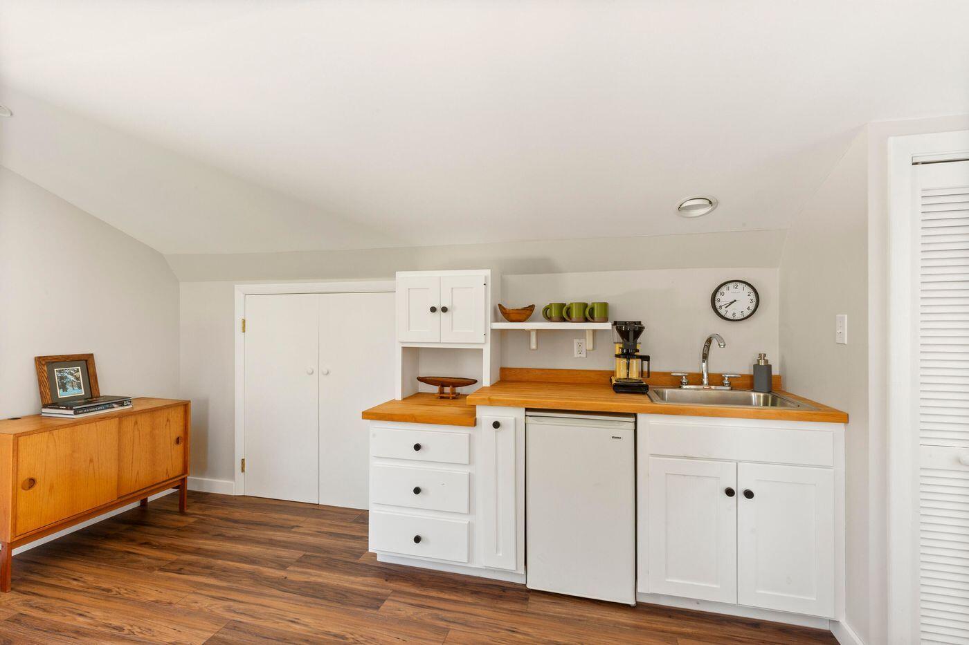 1588 Turtle Head Road, Islesboro, ME, 04848