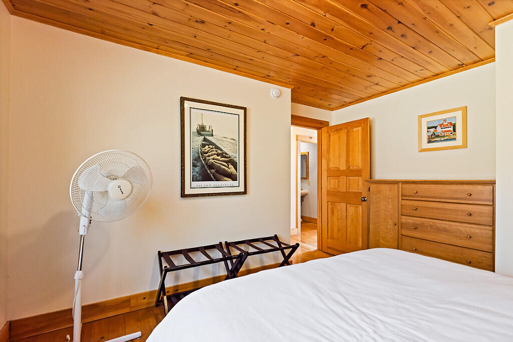 72 Jones Road, Vassalboro, ME, 04989