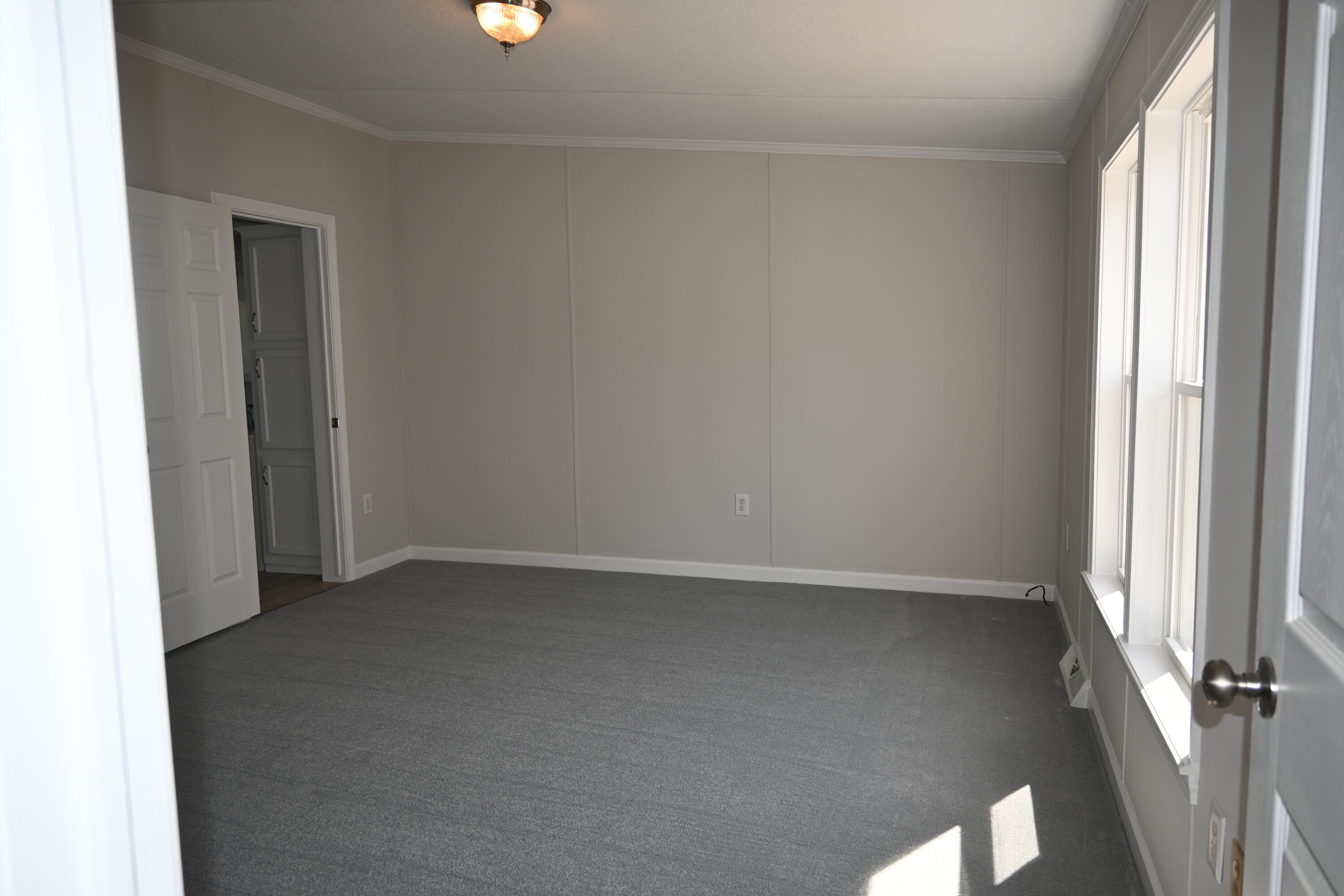 13 Young Avenue, Brunswick, ME, 04011