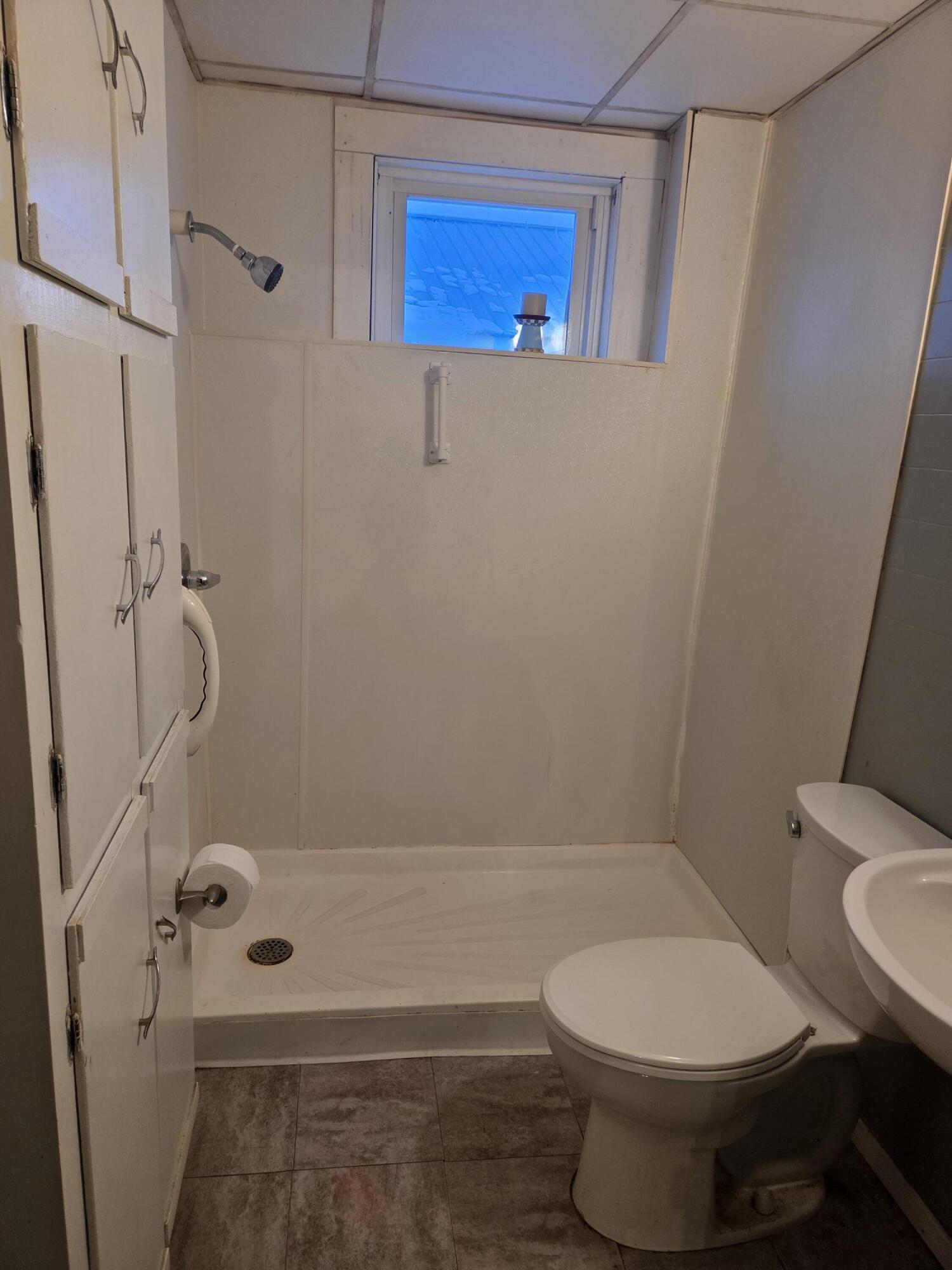 90 Bates Street, Millinocket, ME, 04462