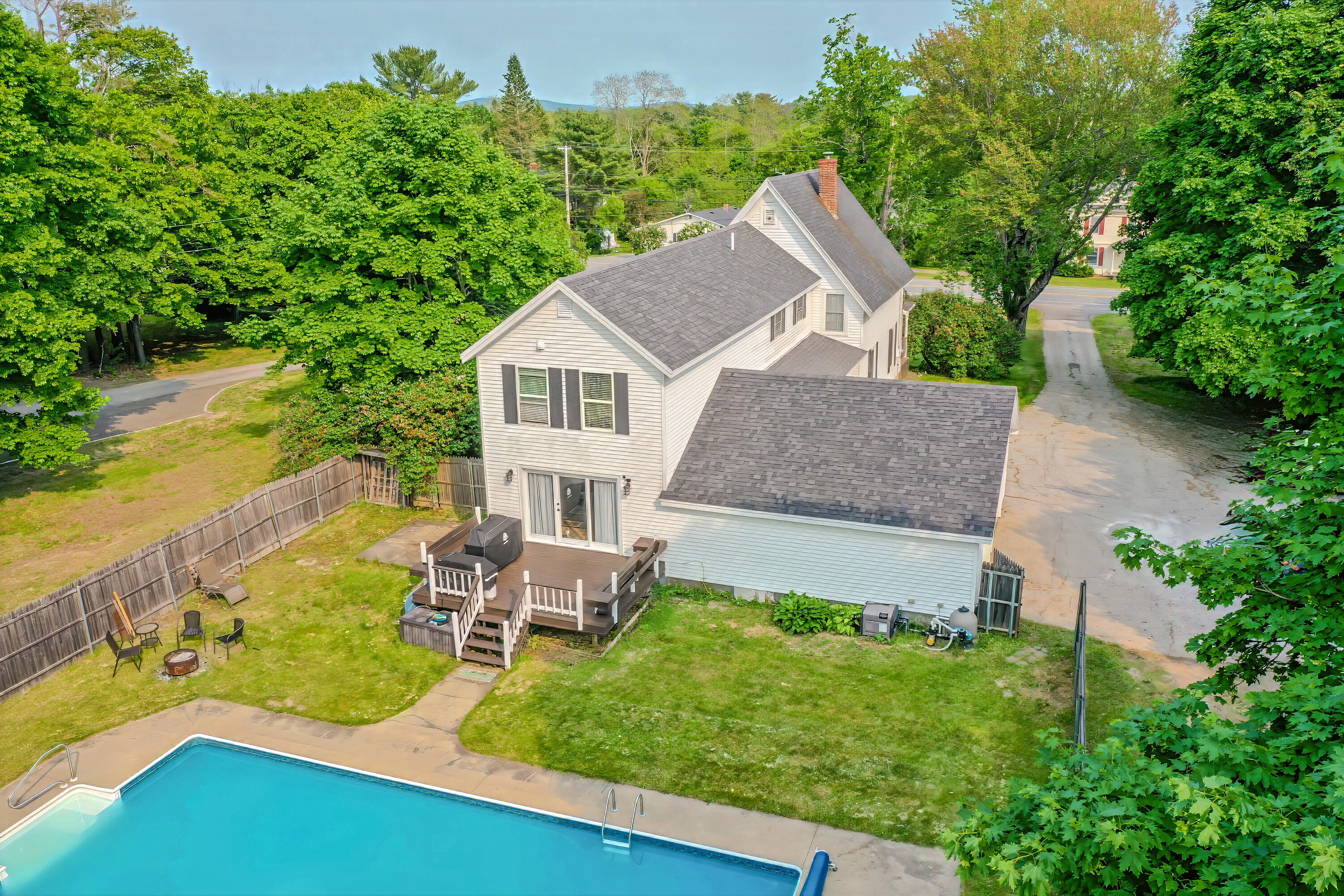 304 N Main Road N, Hampden, ME, 04444