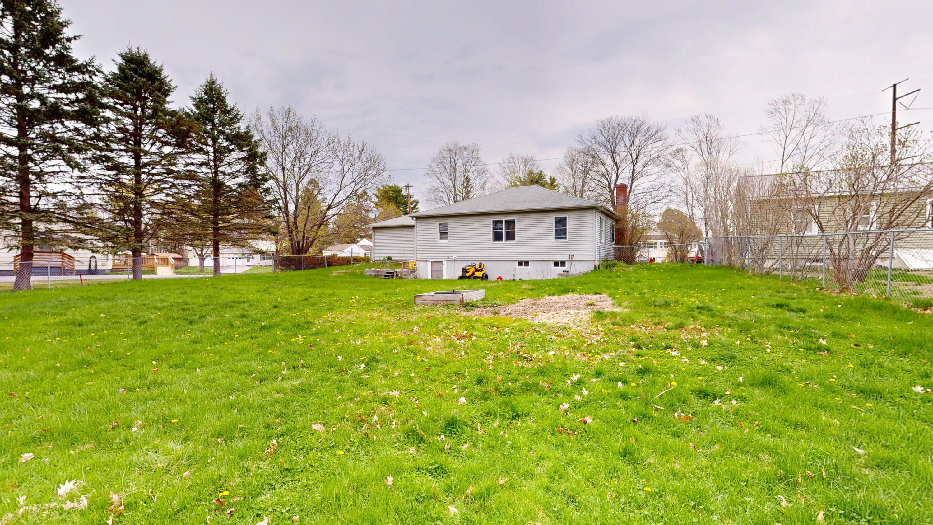 10 Riley Street, Lewiston, ME, 04240 10 Riley Street, Lewiston, ME, 04240