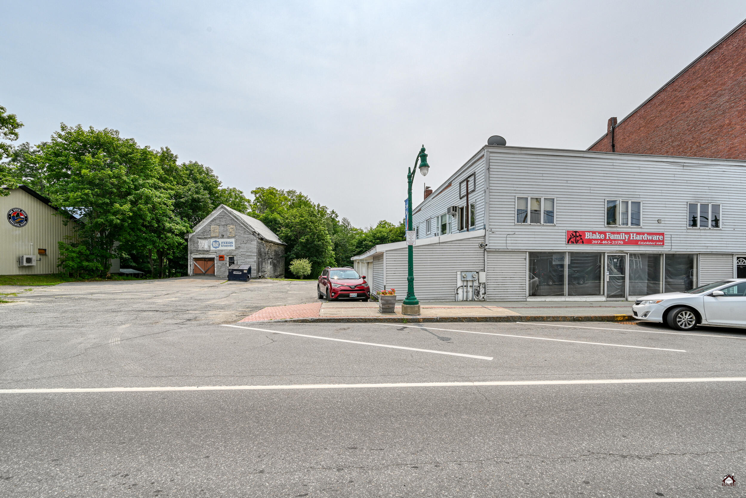 46 Main Street, Oakland, ME 04358 215-lp-103