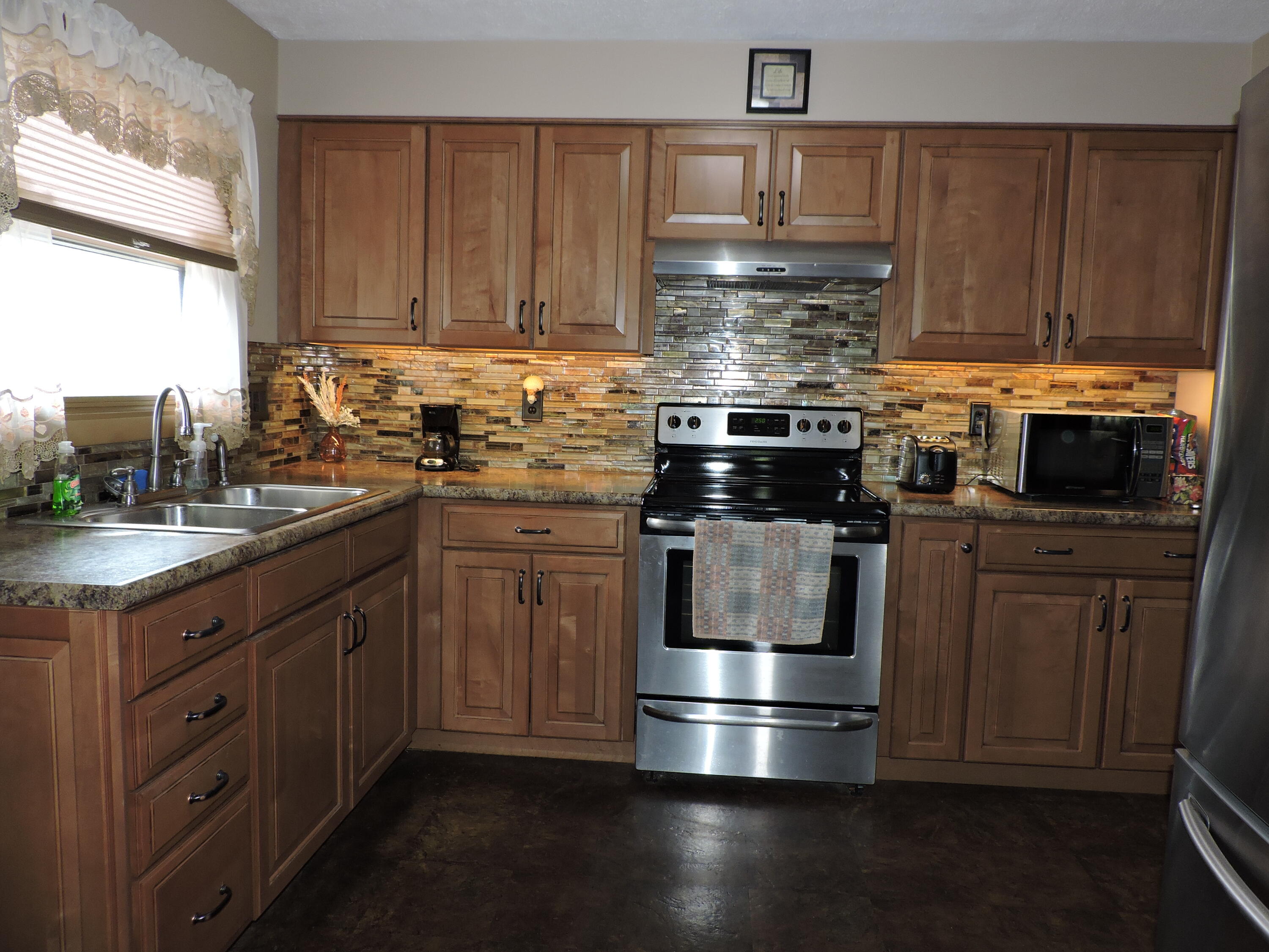 7 Sixth Avenue, Augusta, ME, 04330