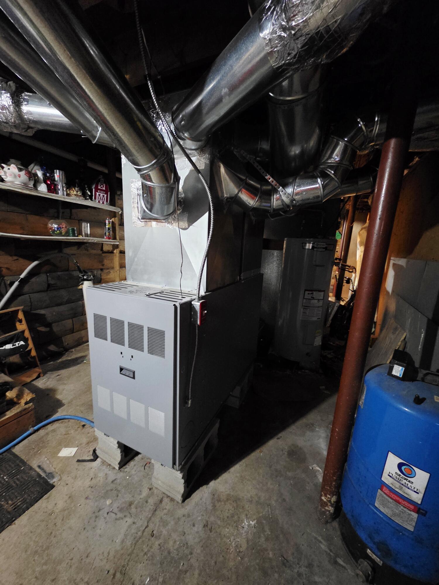 26 Pineview Avenue, Glenburn, ME 04401 Full Furnace 2018