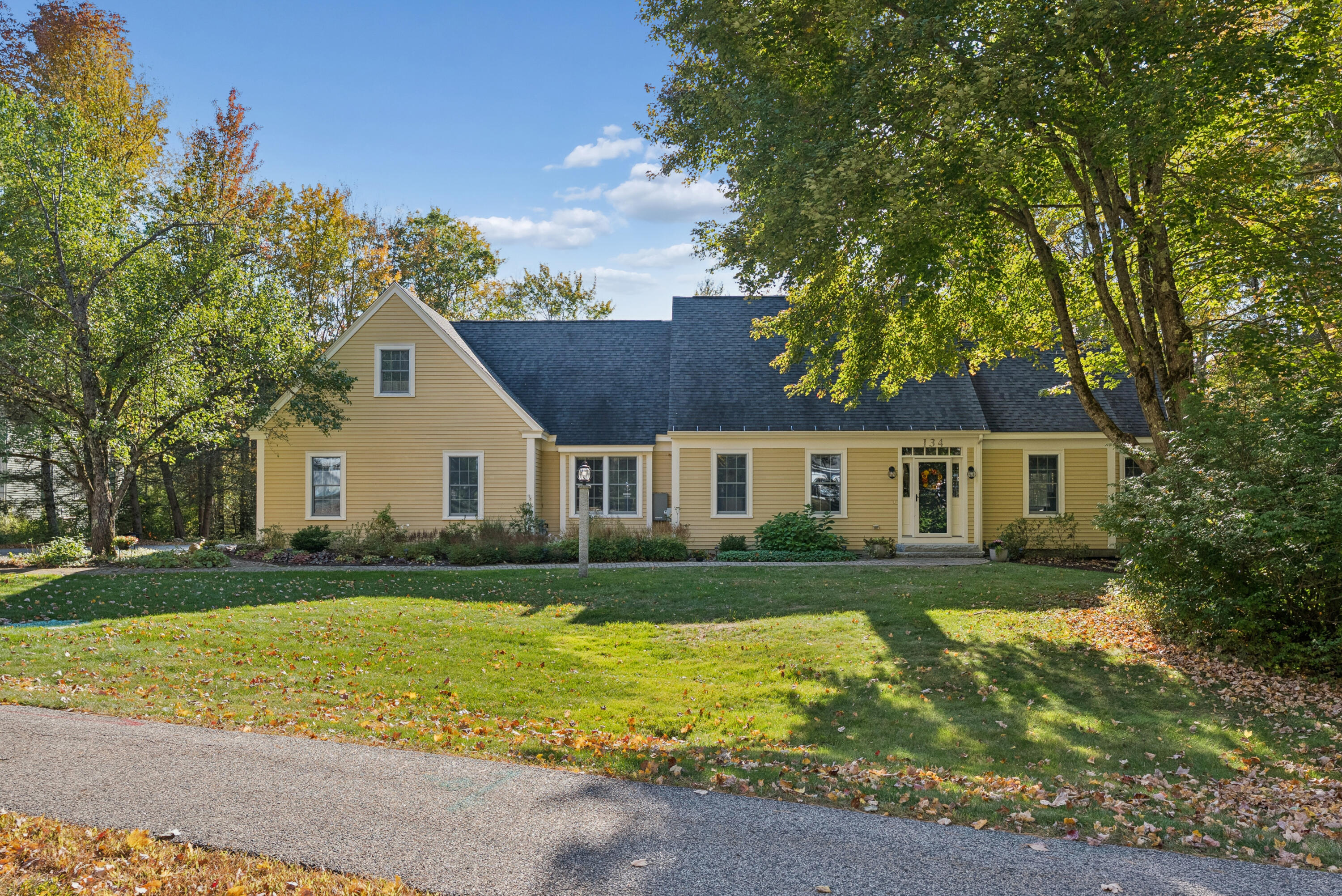 Photo of 134 Oakwood Drive Yarmouth ME 04096