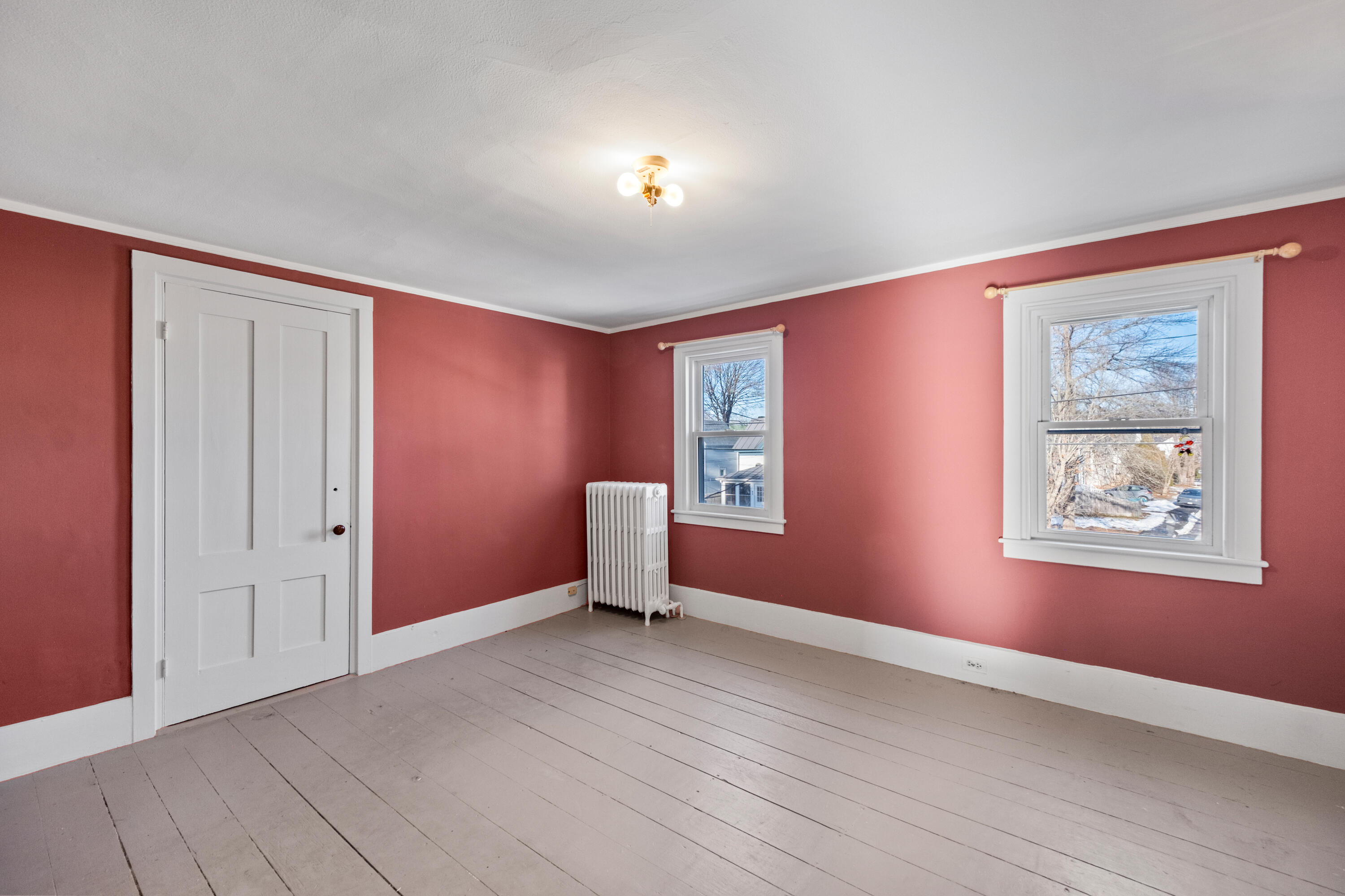 84 Pleasant Street