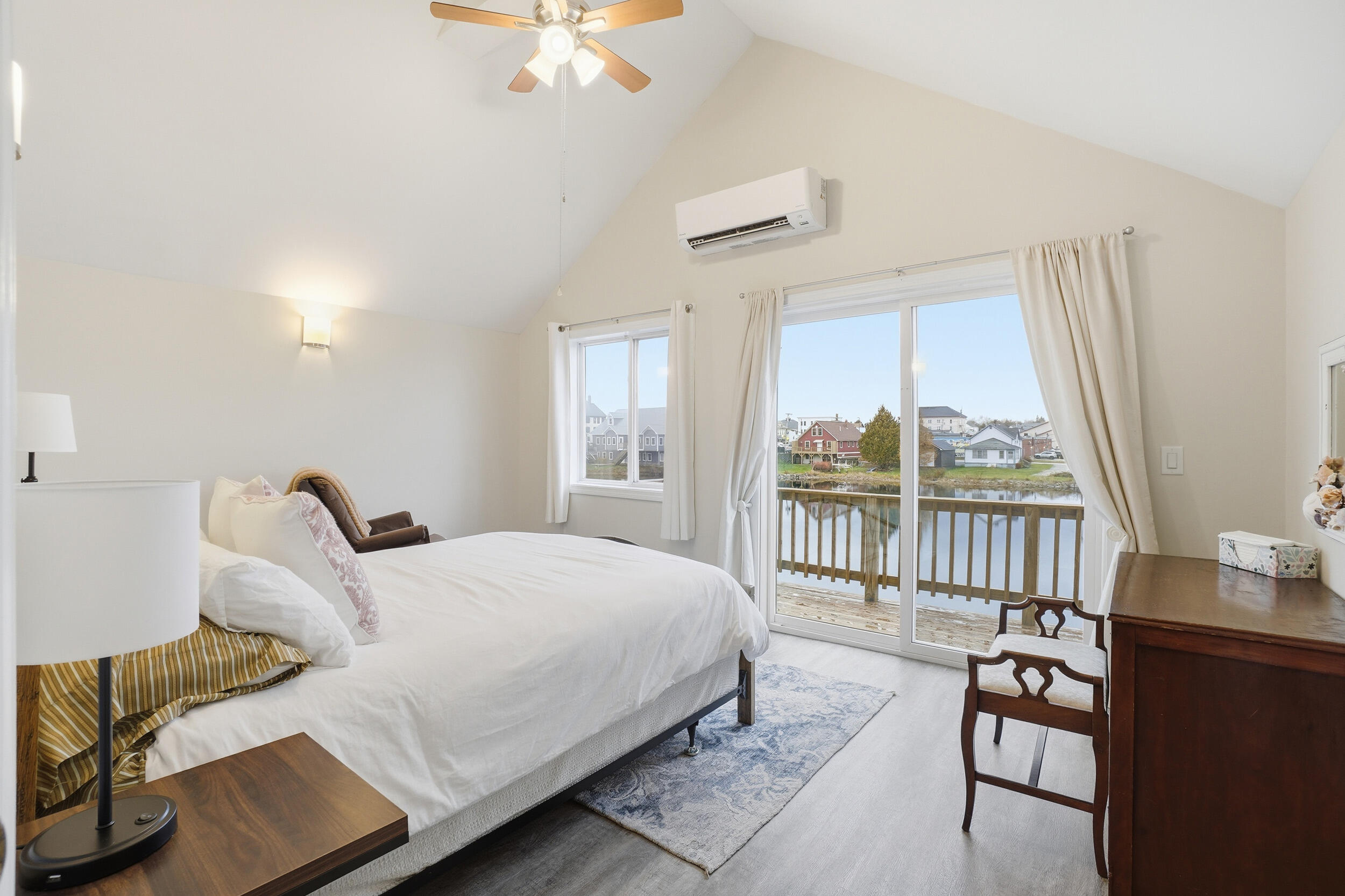 6 Mattanawcook Street, Lincoln, ME, 04457
