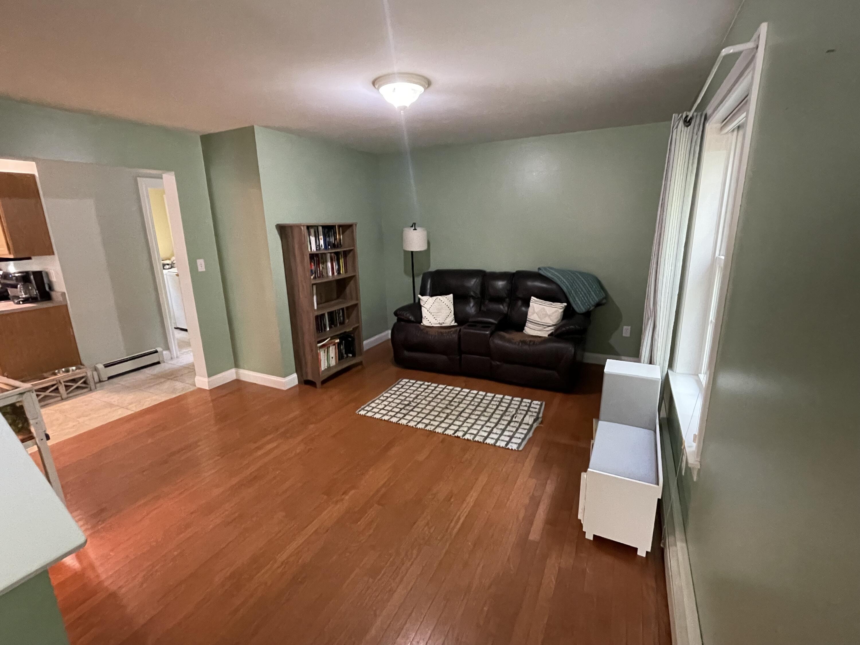 41 Lakeview Drive