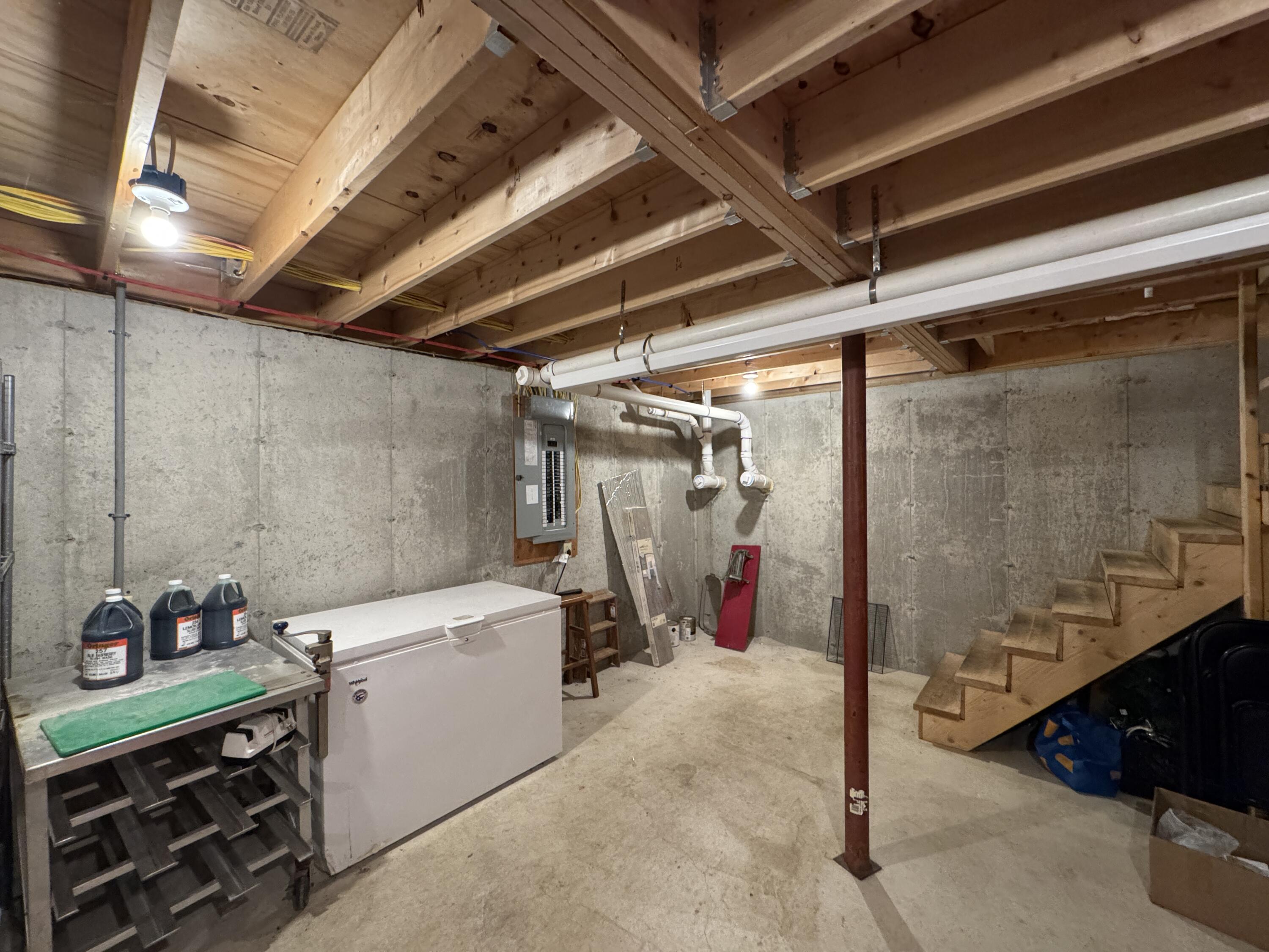 7 Park Street, Springfield, ME, 04487