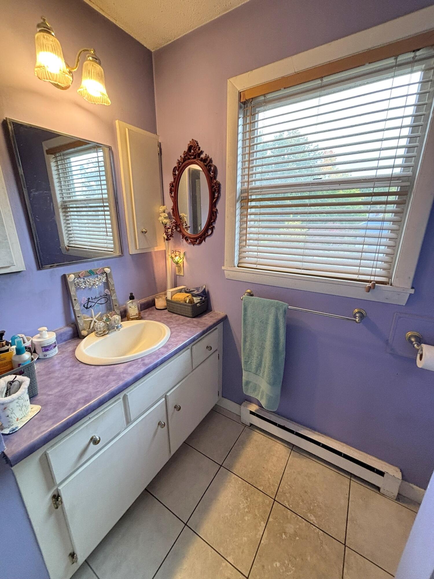 Unit 2 Bathroom