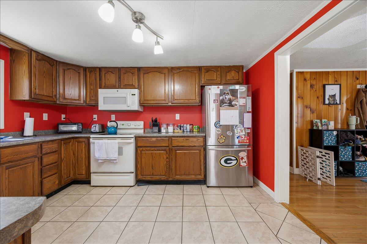 9 Ranwall Avenue, Saco, ME, 04072