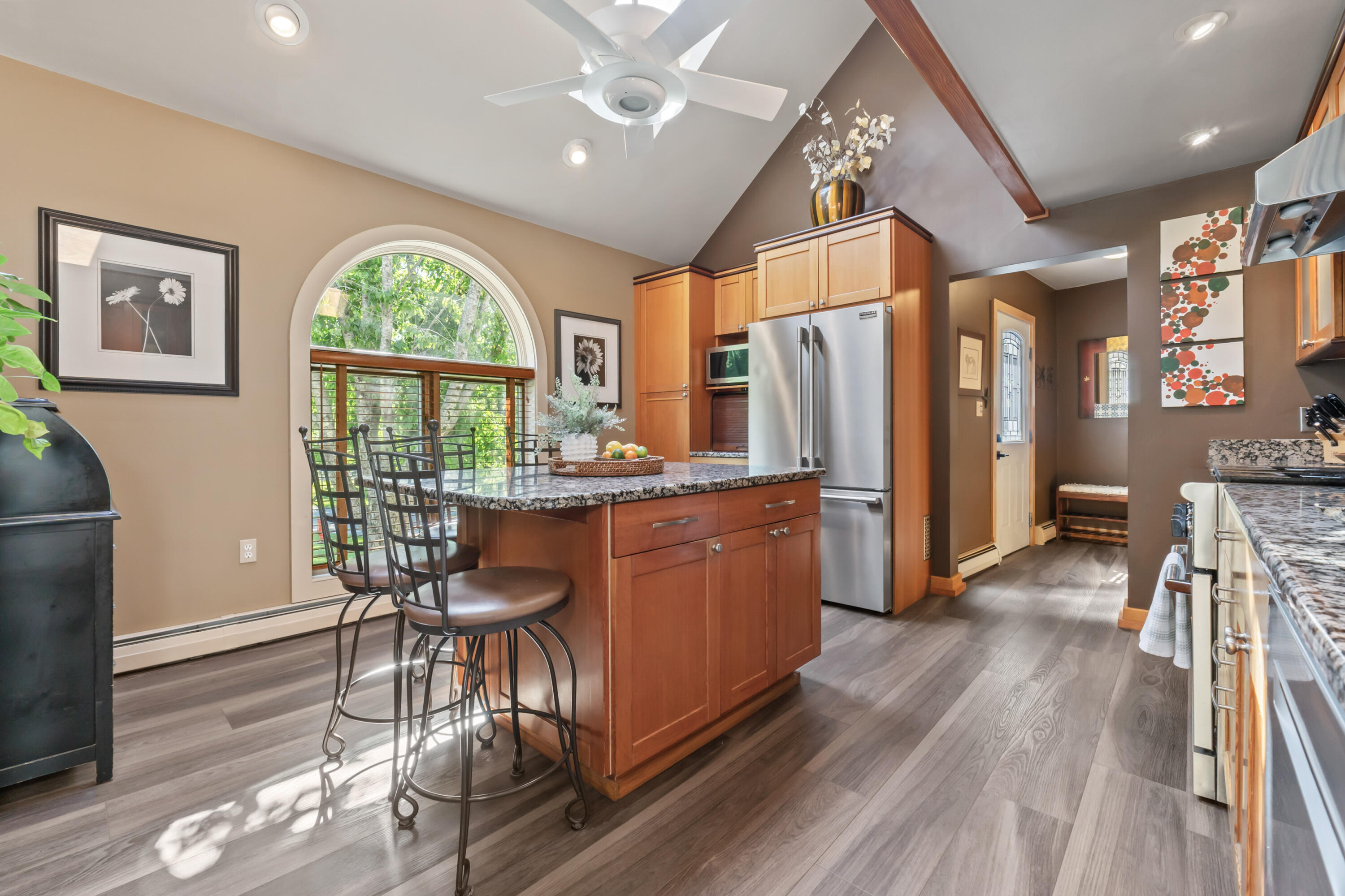 56 Old Kings Highway, Ogunquit, ME, 03907