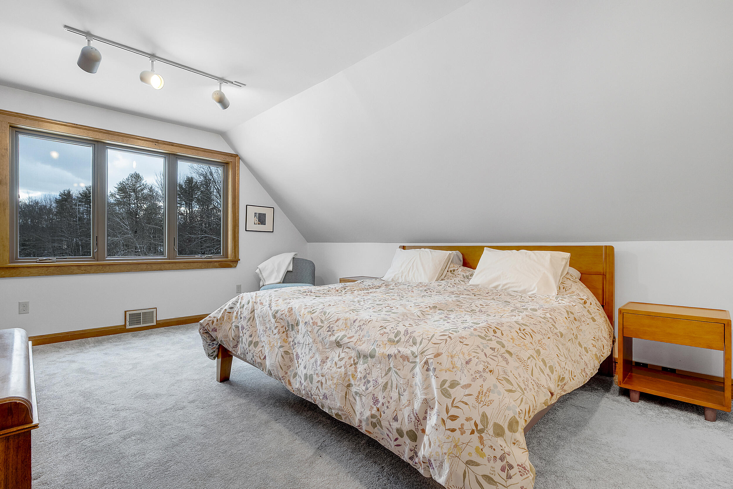 227 Benson Road, Manchester, ME, 04351