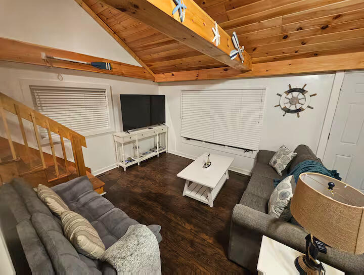 14 Seal Cove Road, Southwest Harbor, ME, 04679