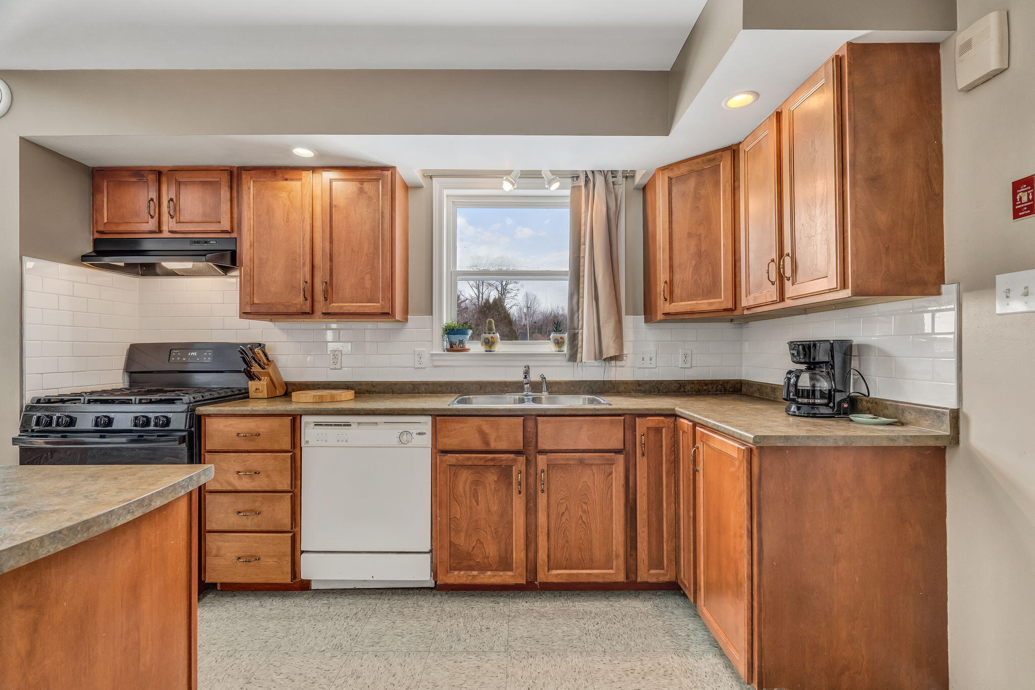 313 East Road, Bradford, ME, 04410