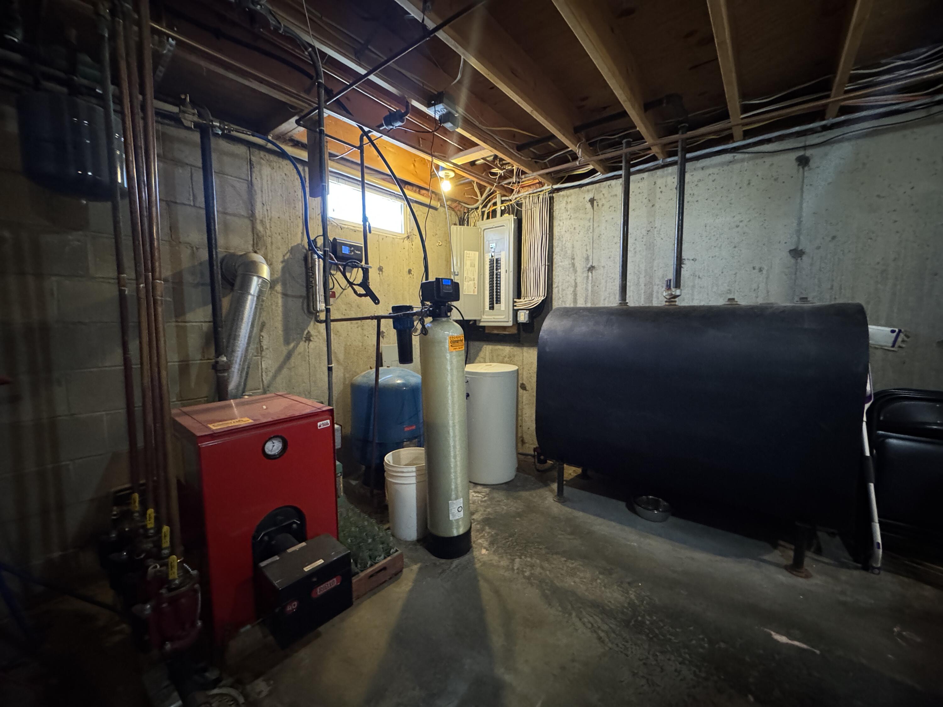 387 Exeter Road, Corinth, ME, 04427