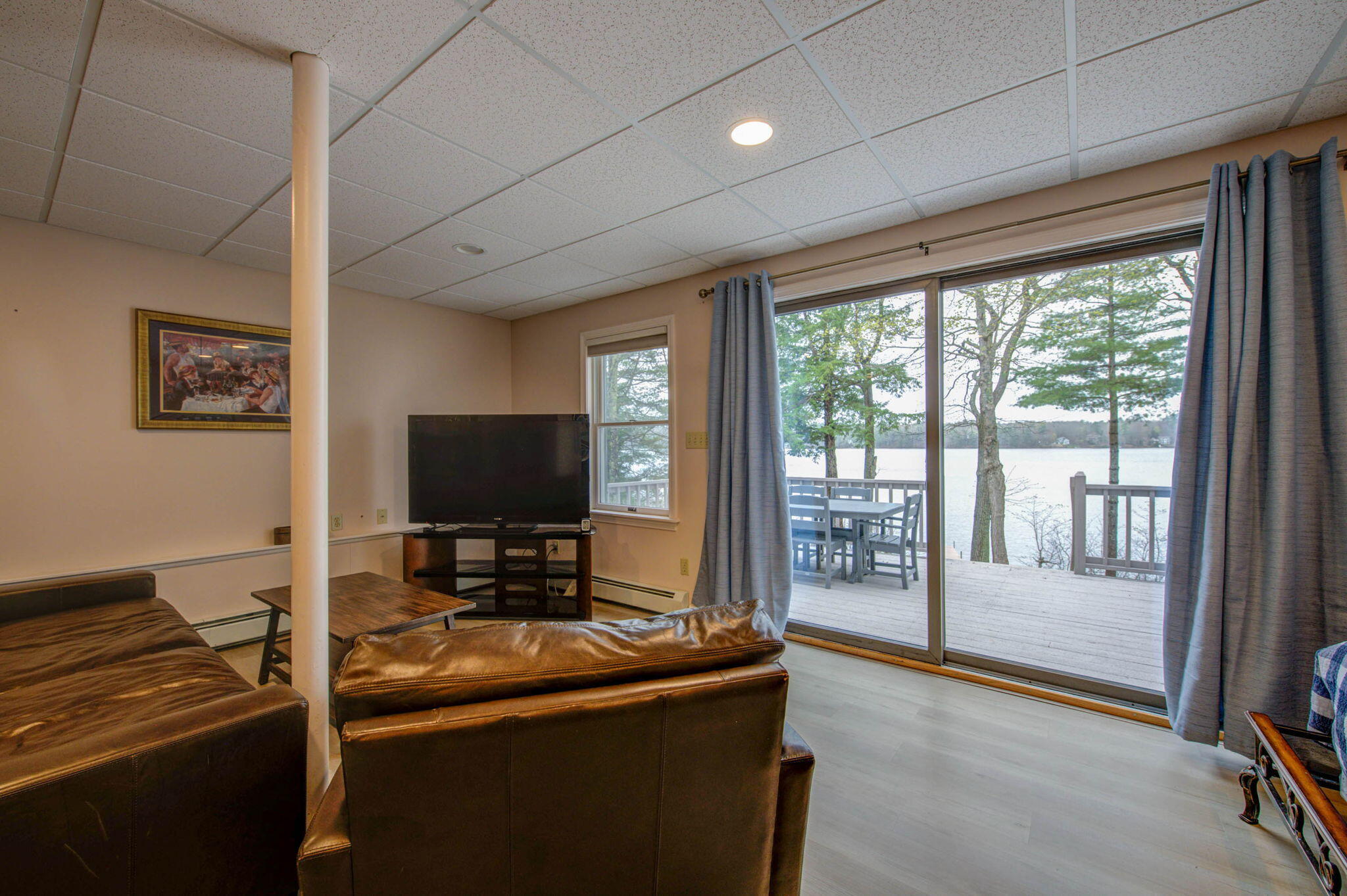 203 Cottage Road