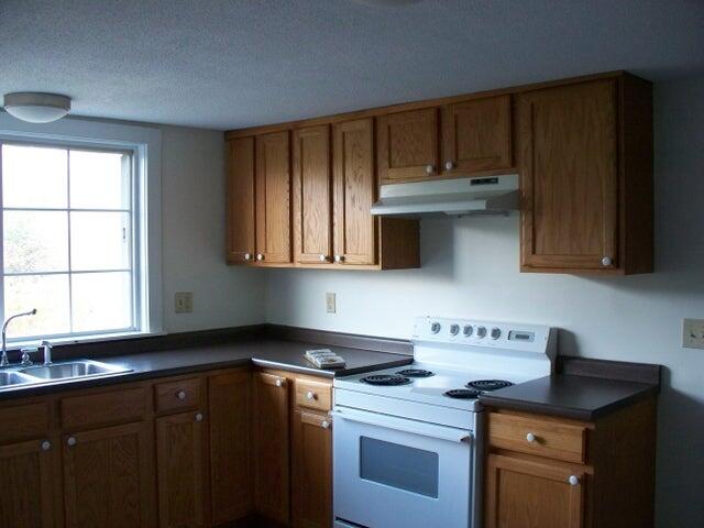 230 Searsport Avenue, Belfast, ME, 04915