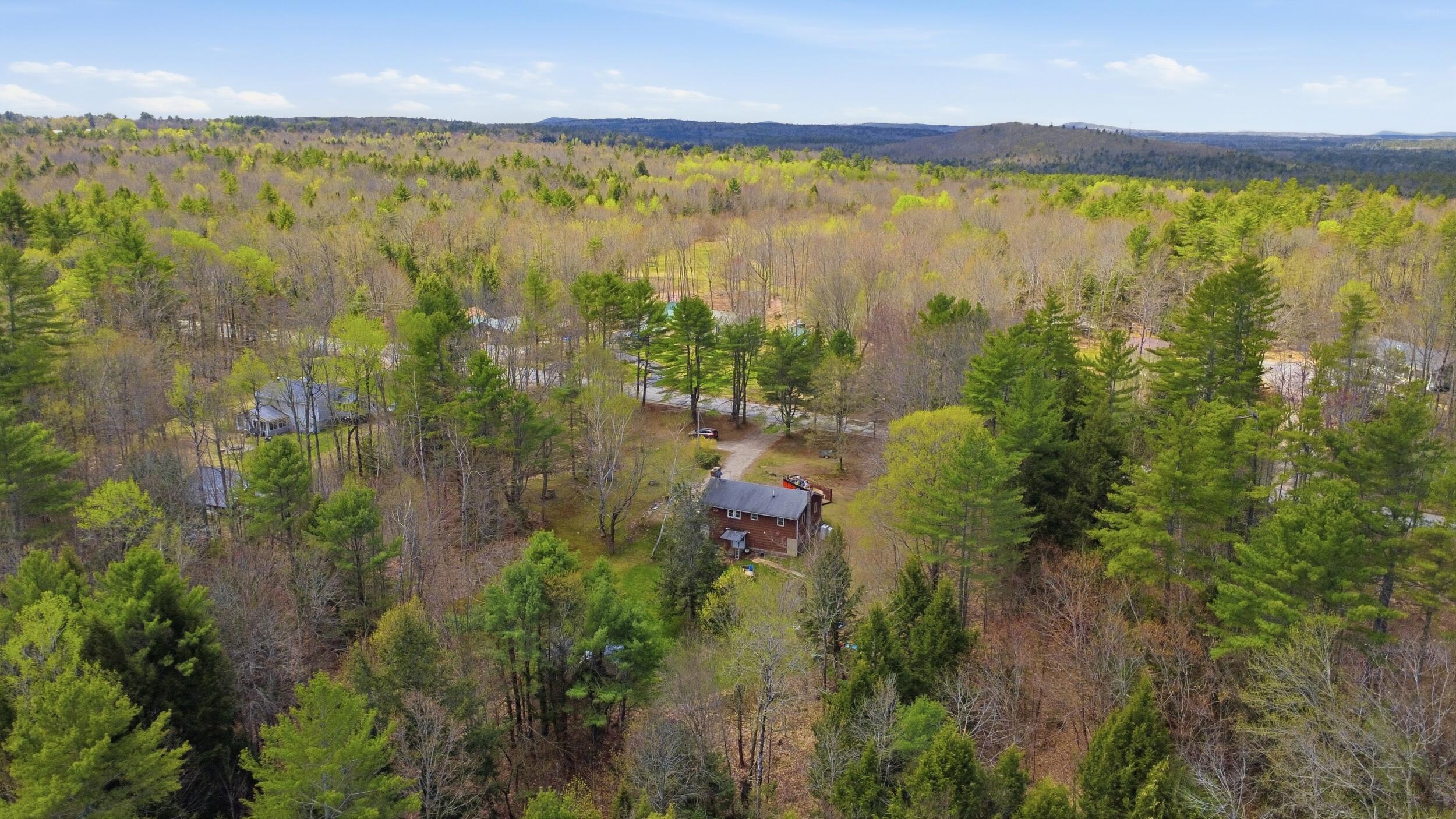392 Elm Street, Mechanic Falls, ME, 04256