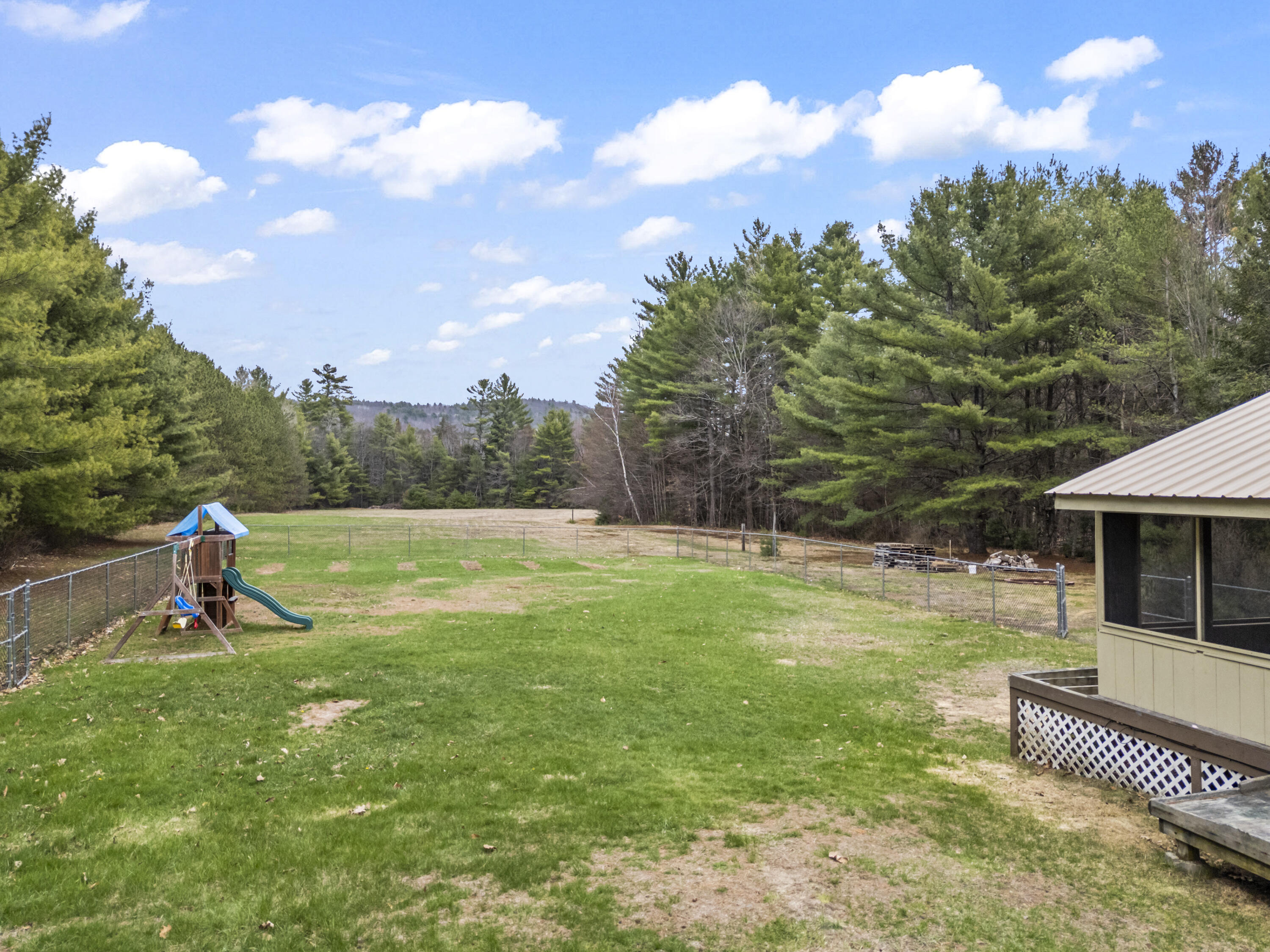 133 Main Street, Sumner, ME, 04292