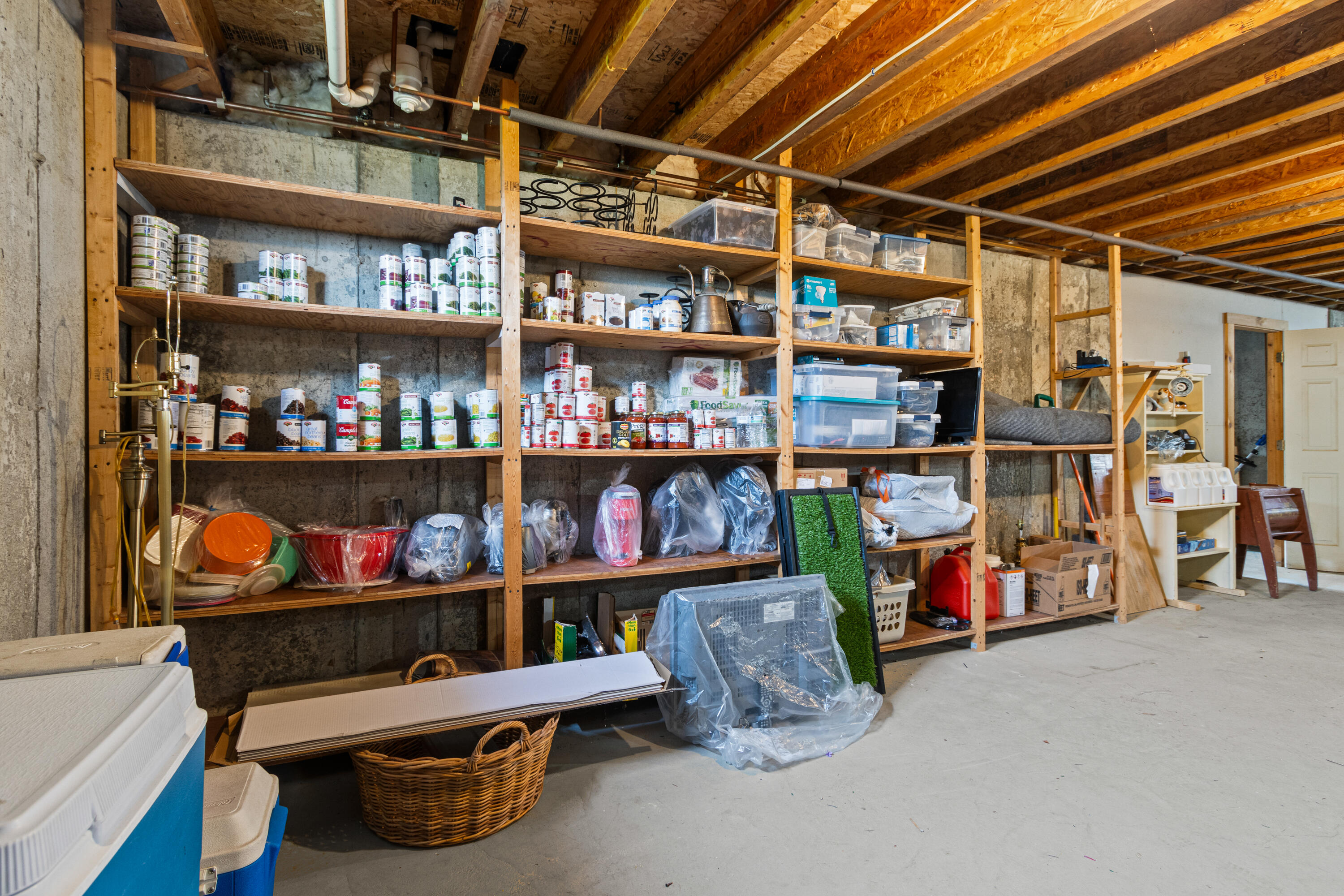 4 Chantelle Way, Saco, ME, 04072