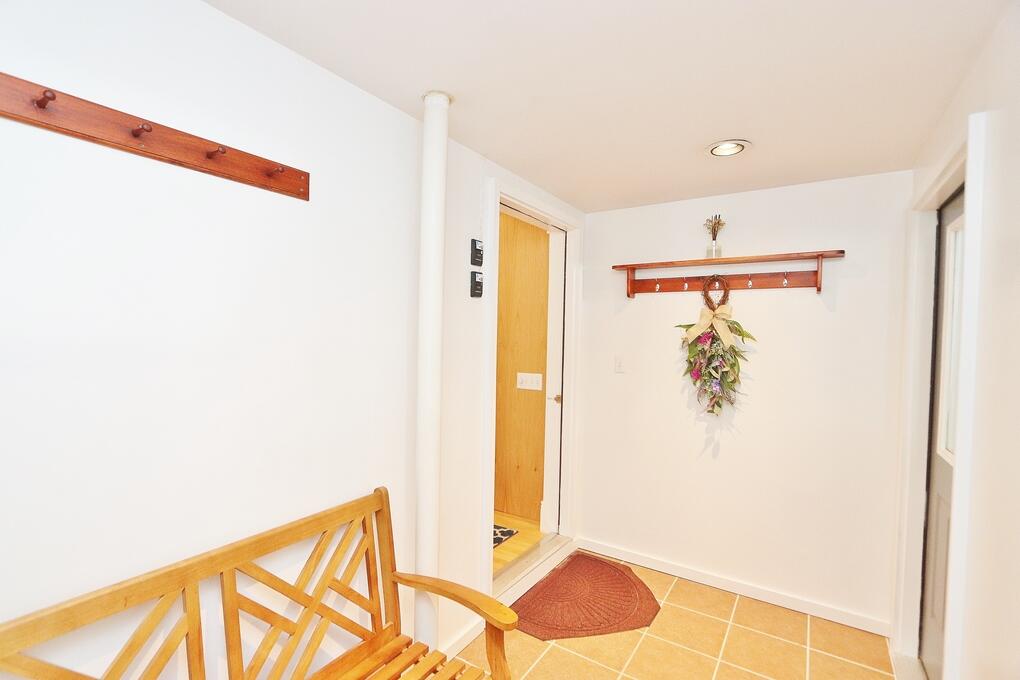 74 Town Farm Road, Hampden, ME, 04444