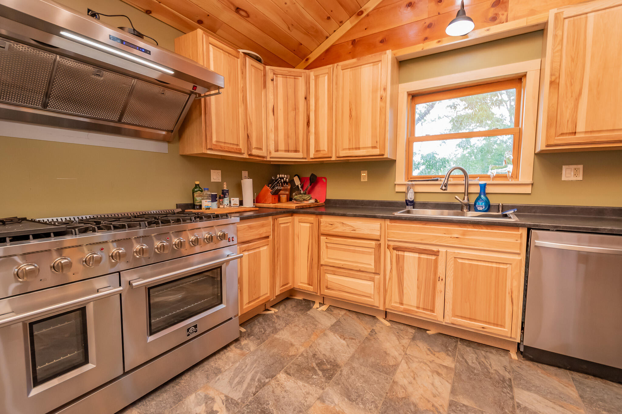 54 Carver Road, Milo, ME, 04463