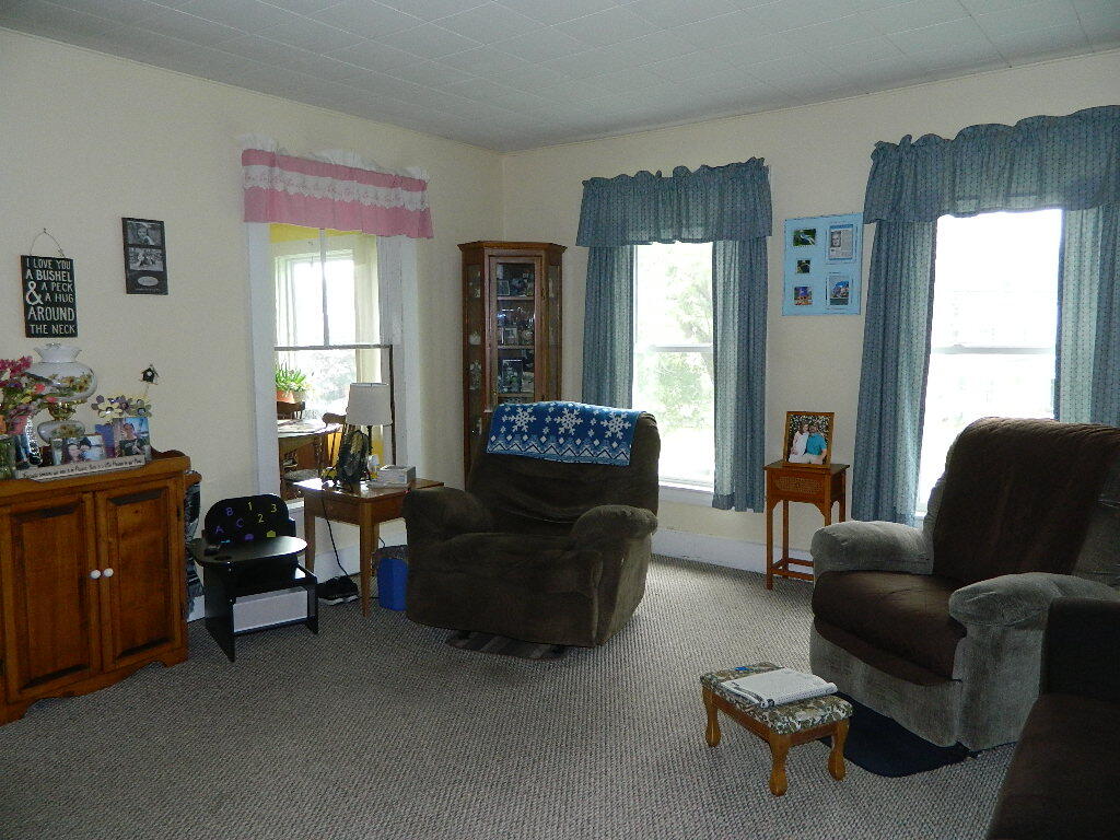 186 Main Street, West Paris, ME, 04289-5162