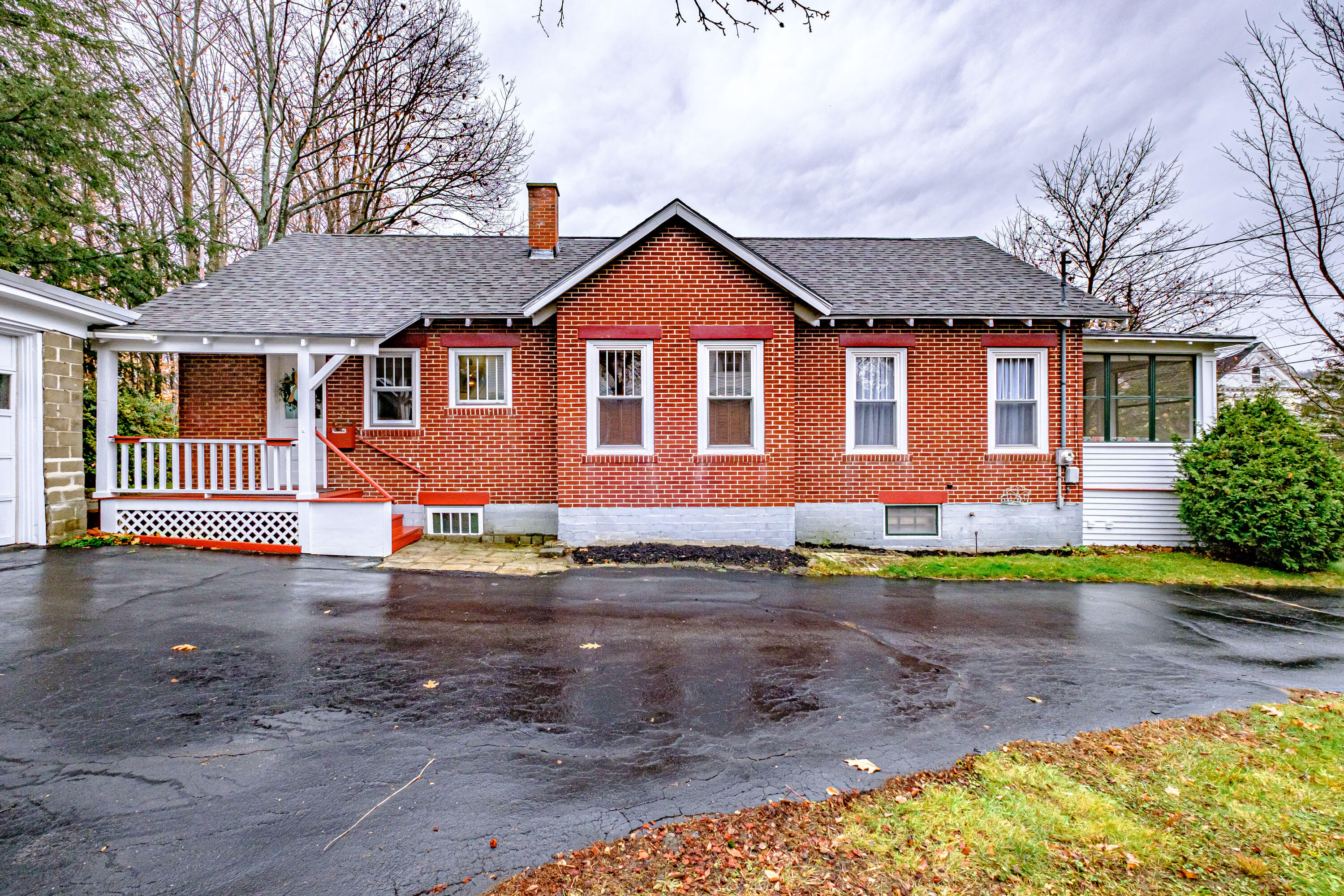 424 Pine Street, Rumford, ME, 04276-2121