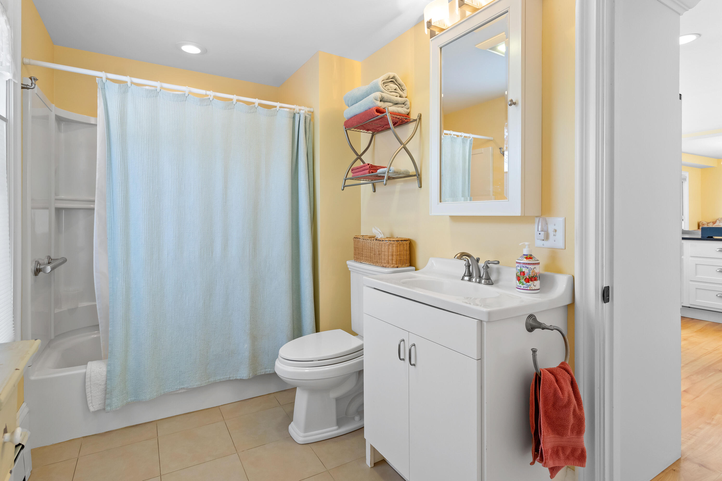 902 Dutch Neck Road, Waldoboro, ME, 04572