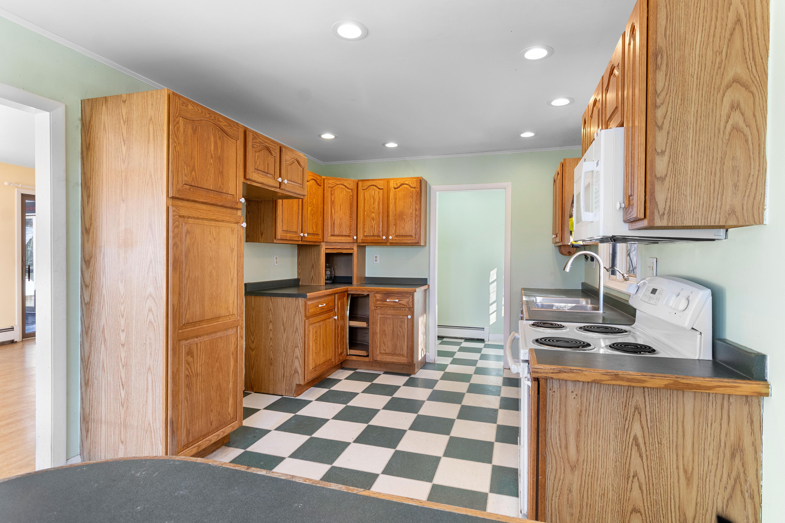 227 Mechanic Street, Camden, ME, 04843