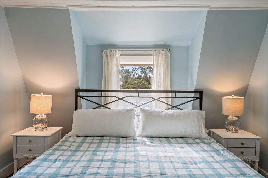 31 Elizabeth Street, Portland, ME, 04108