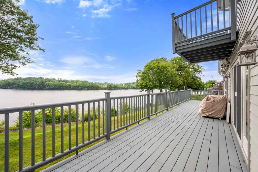 15 Harbor Drive UNIT 15, Brewer, ME, 04412