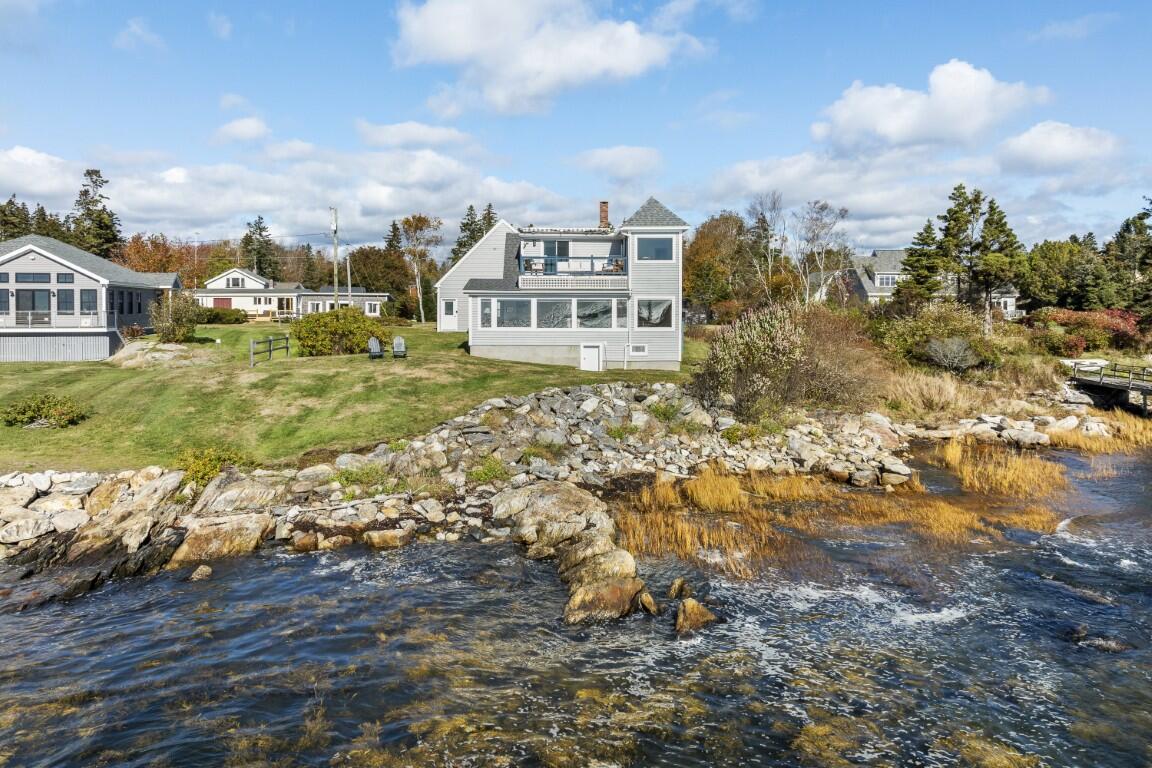 22 Gray Road, Southport, ME, 04576