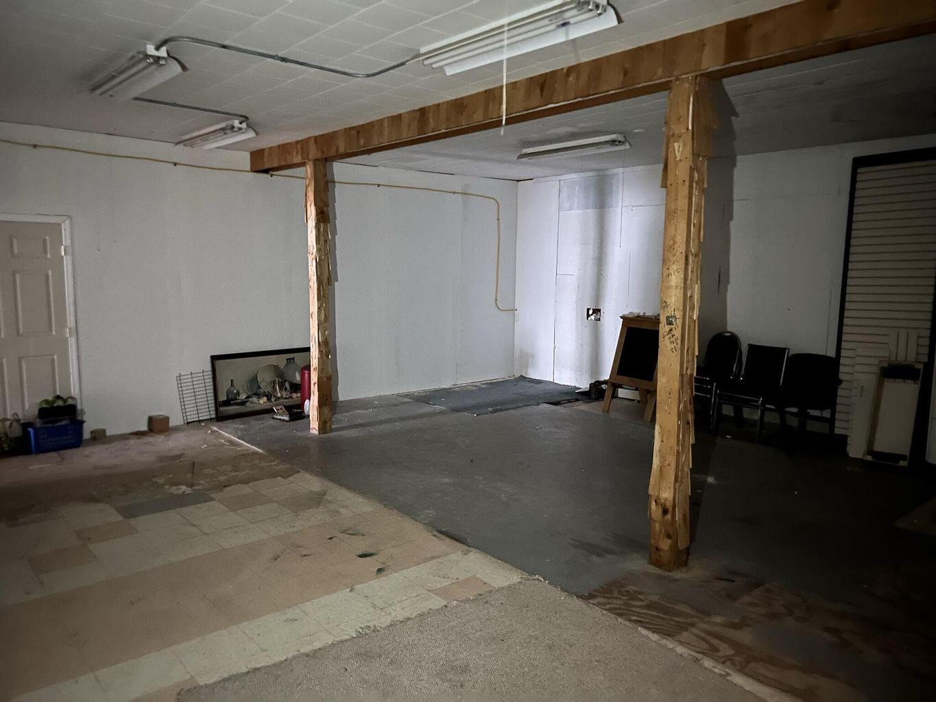 96 Penobscot Avenue, Millinocket, ME, 04462
