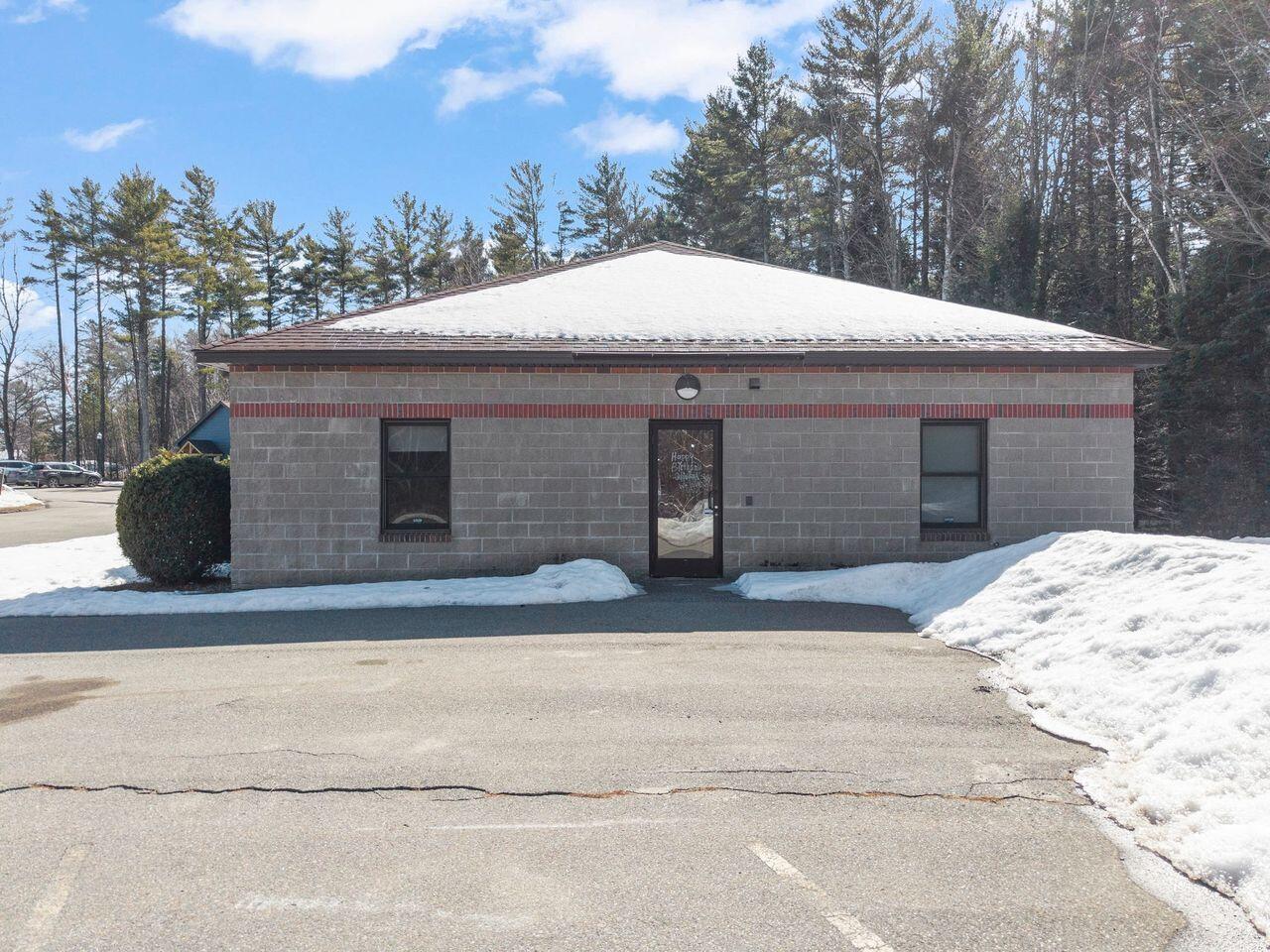 11 Evergreen Drive, Oakland, ME, 04963