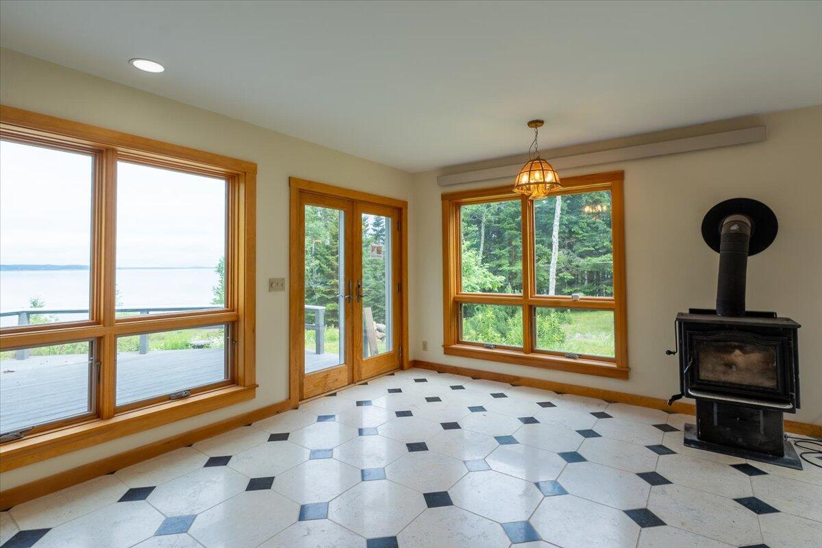 391 Main Road, Islesboro, ME, 04848