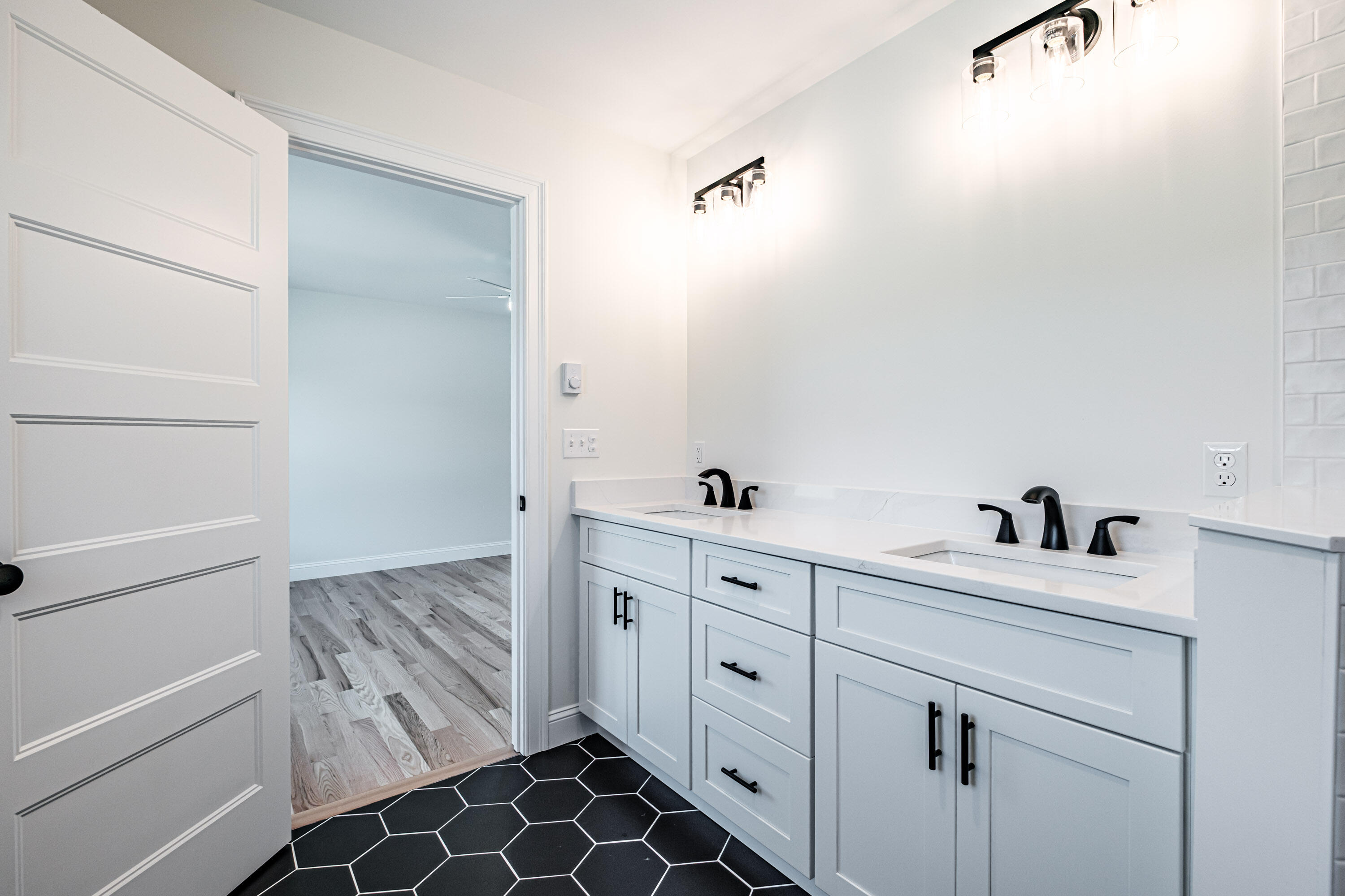 49 O'Neil Street, South Portland, ME 04106 20260708gp-62049