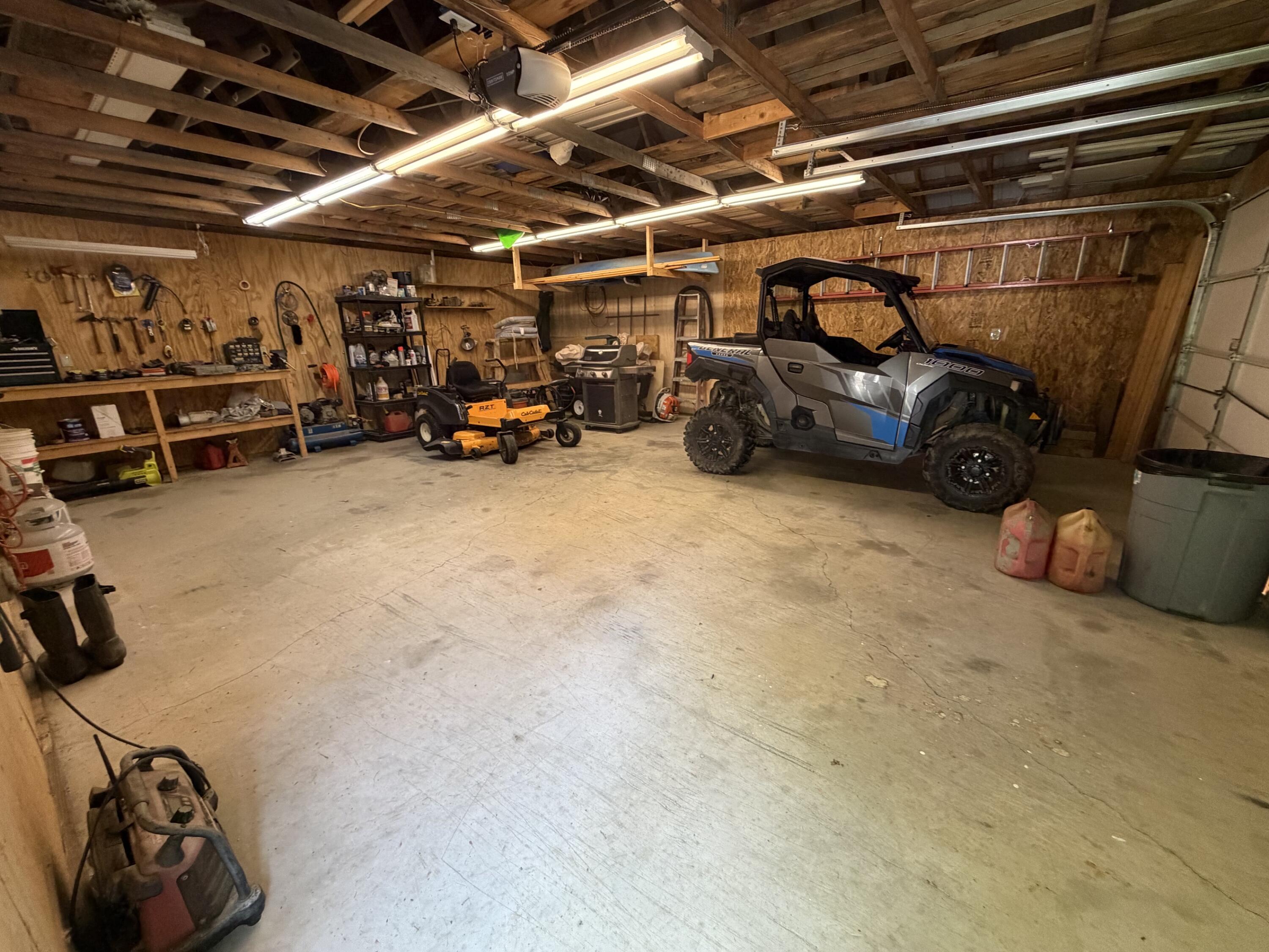 3 Loon Lane, Abbot, ME 04406 26
