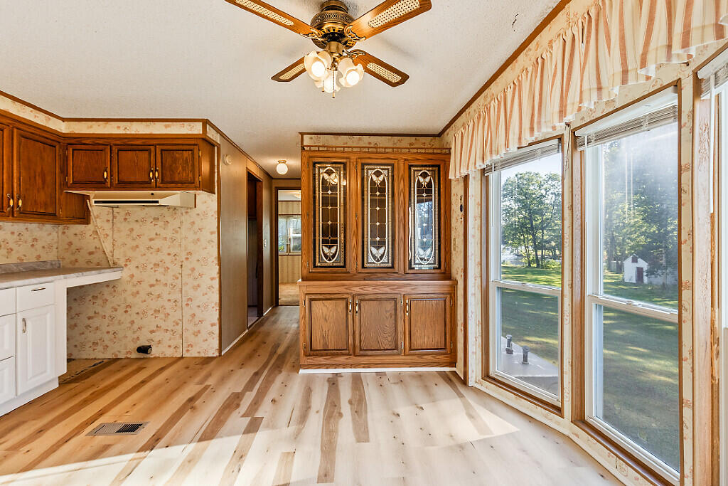 41 Milkweed Lane, Sidney, ME, 04330