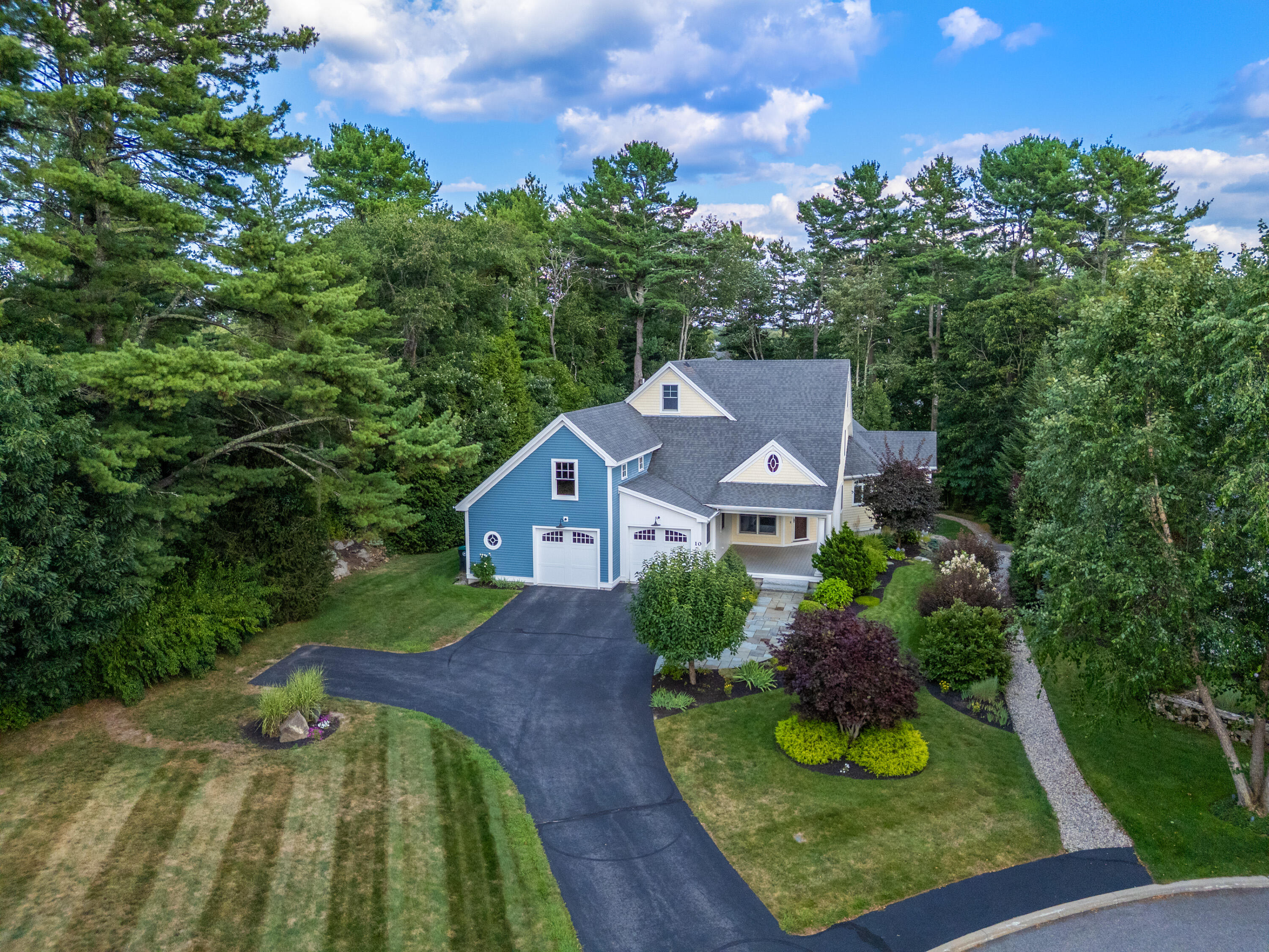 Photo of 10 Morning Walk Lane Kennebunk ME 04043