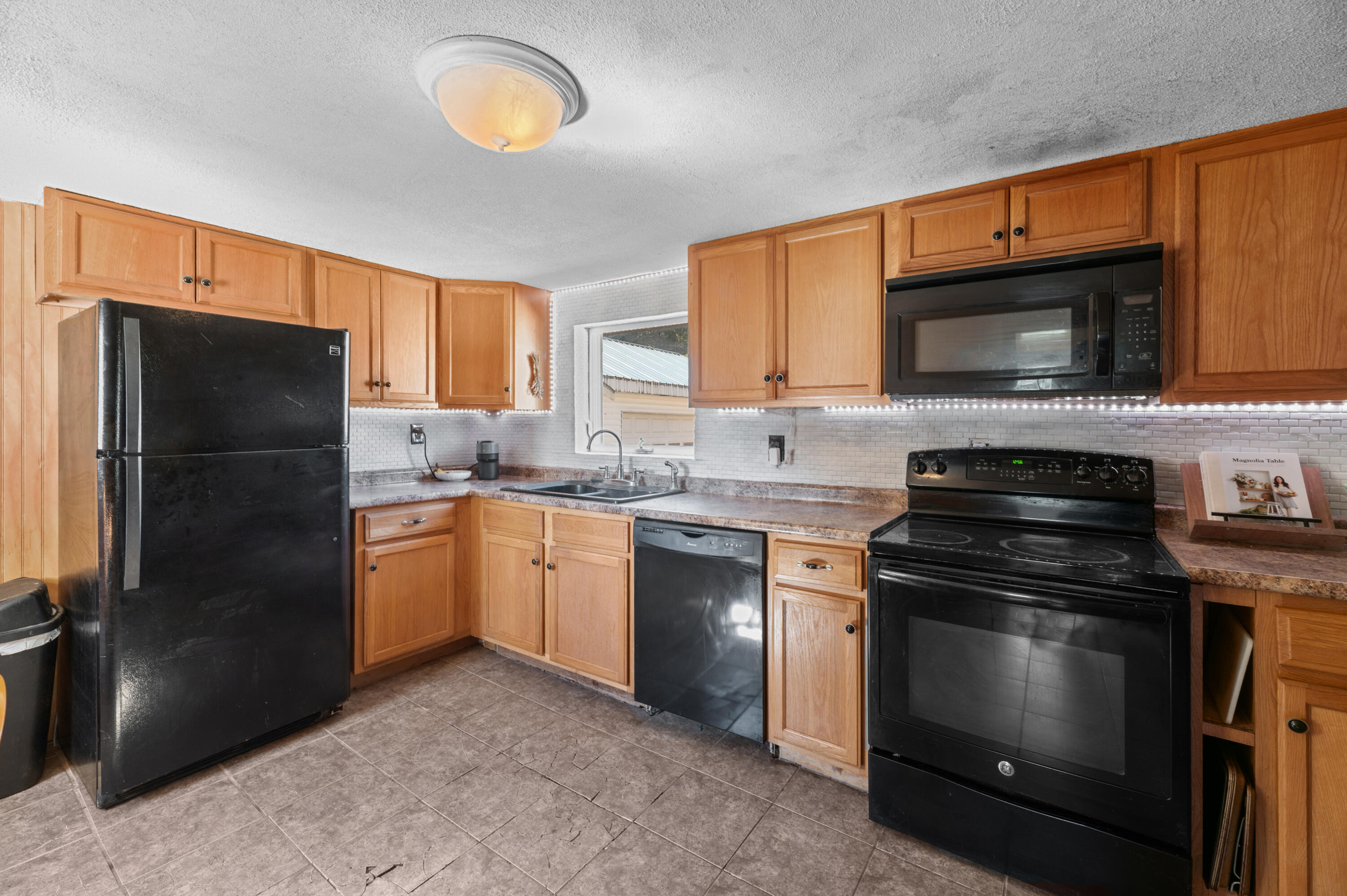 490 Fairbanks Road, Farmington, ME, 04938